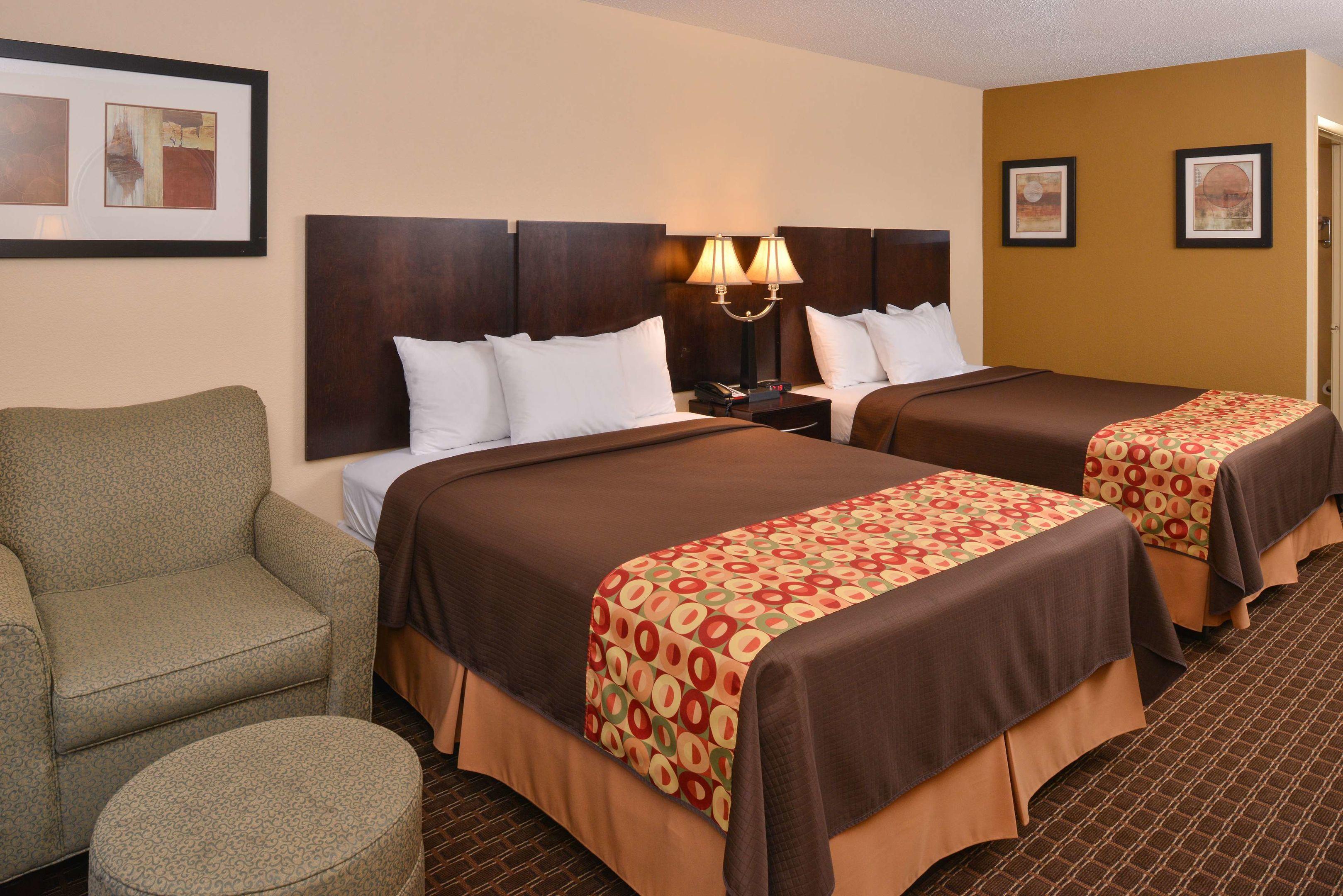 Americas Best Value Inn Tupelo Barnes Crossing — photo 5