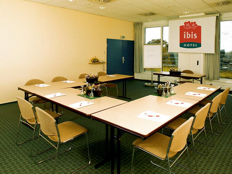 Hotel ibis Berlin City Nord — photo 5