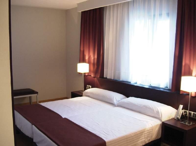 Hotel Plazaola — photo 4