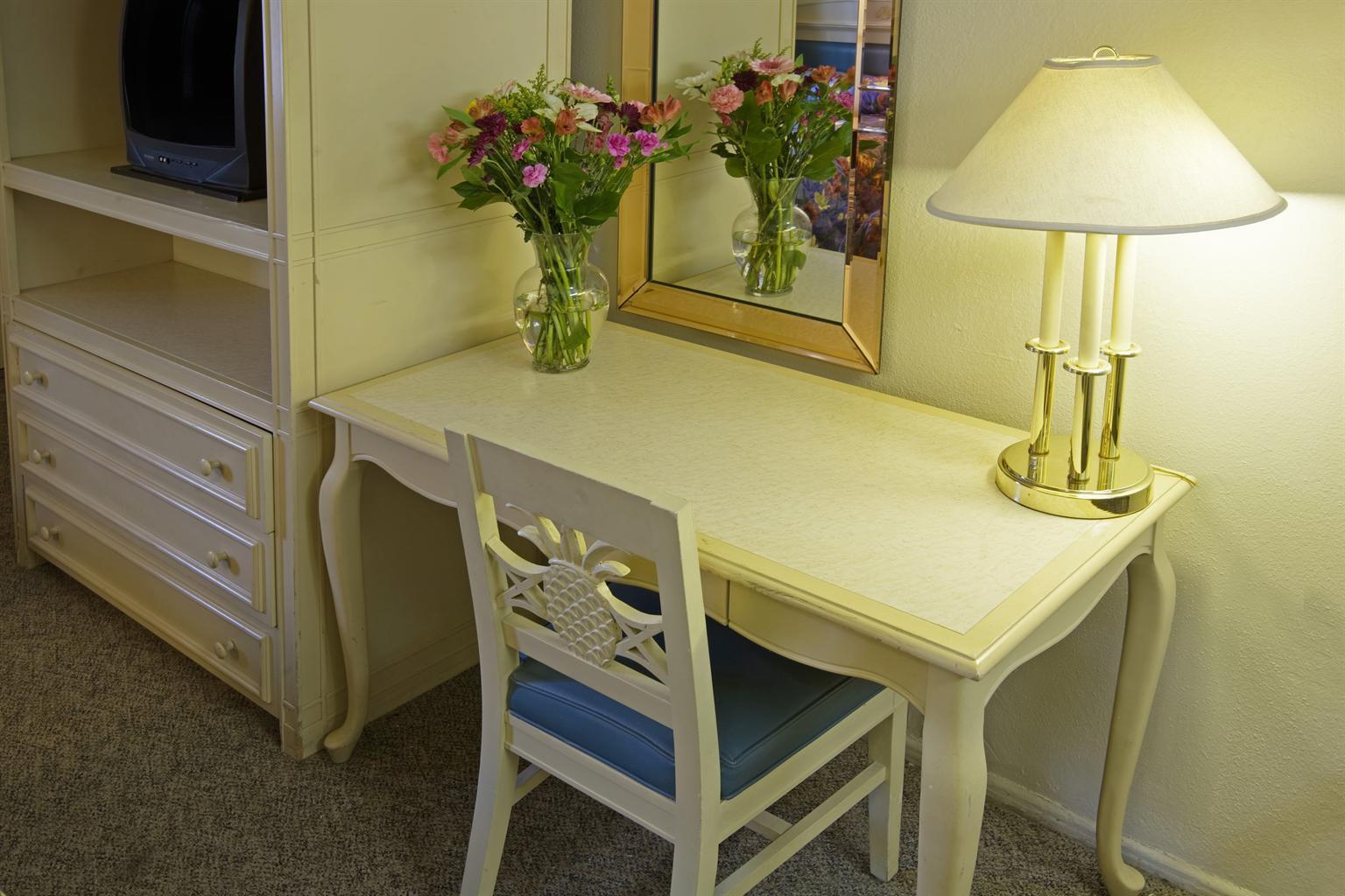 Americas Best Value Inn - Thousand Oaks — photo 5