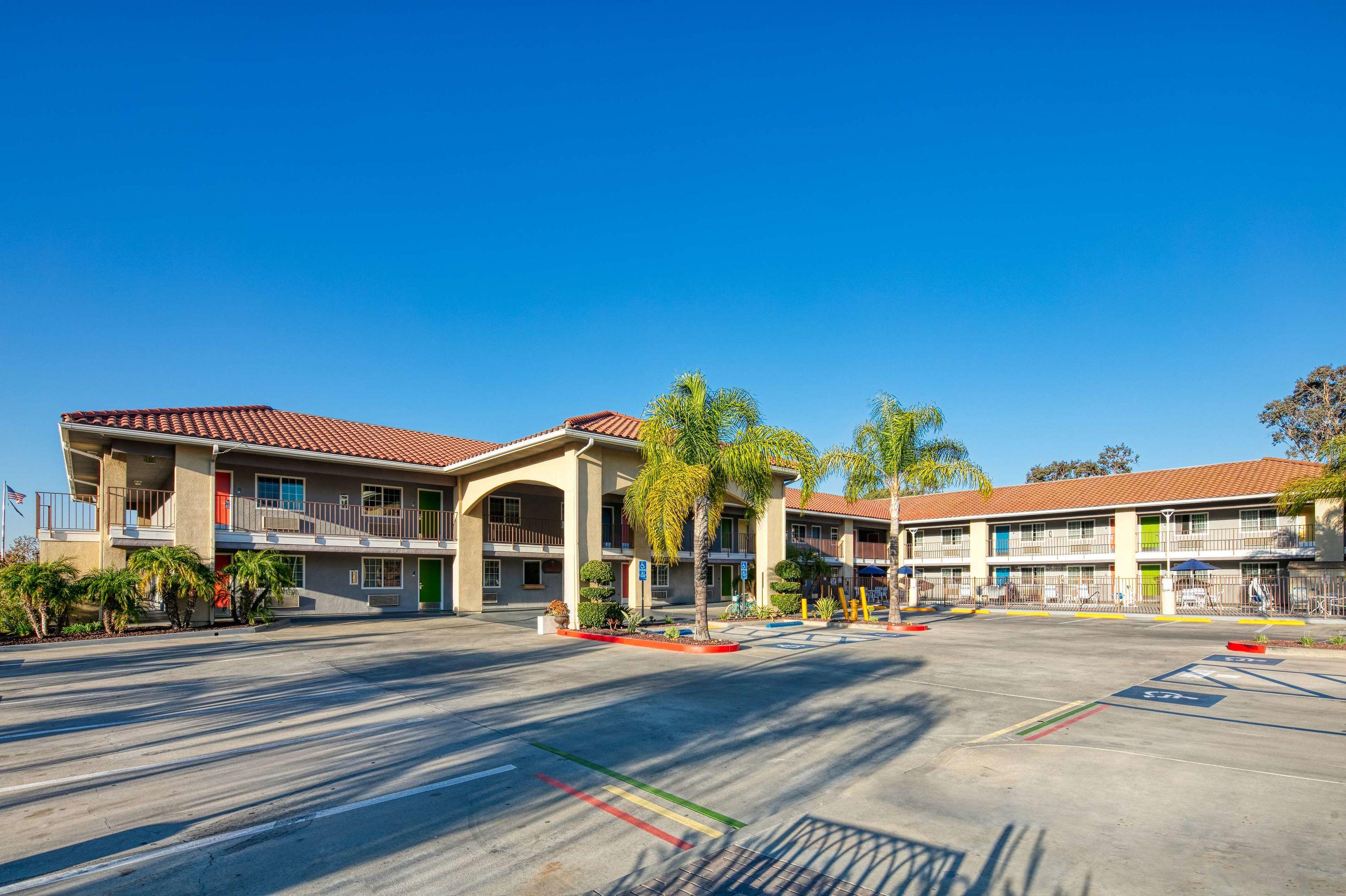 Signature Temecula — photo 4