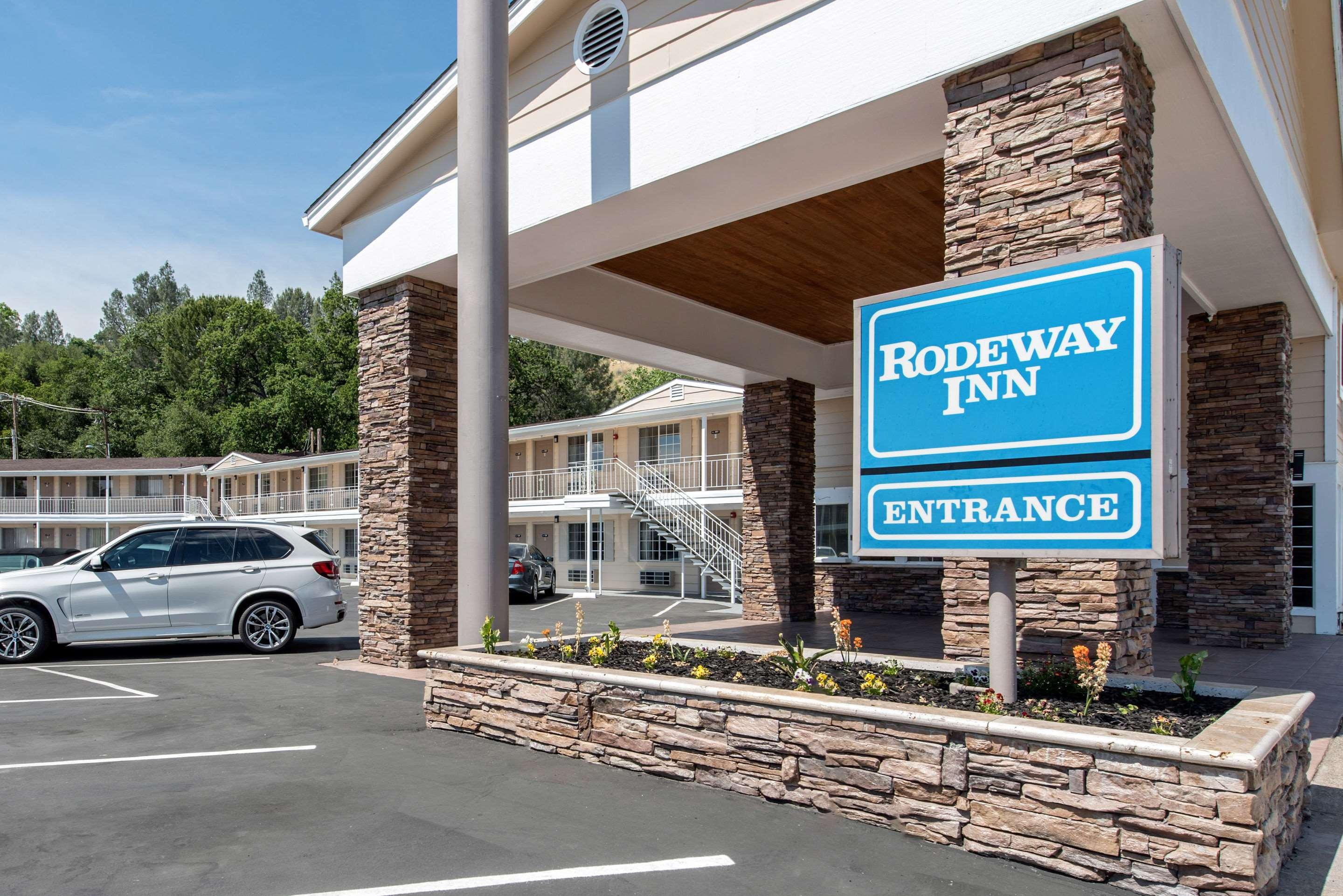 Rodeway Inn Redding — photo 3