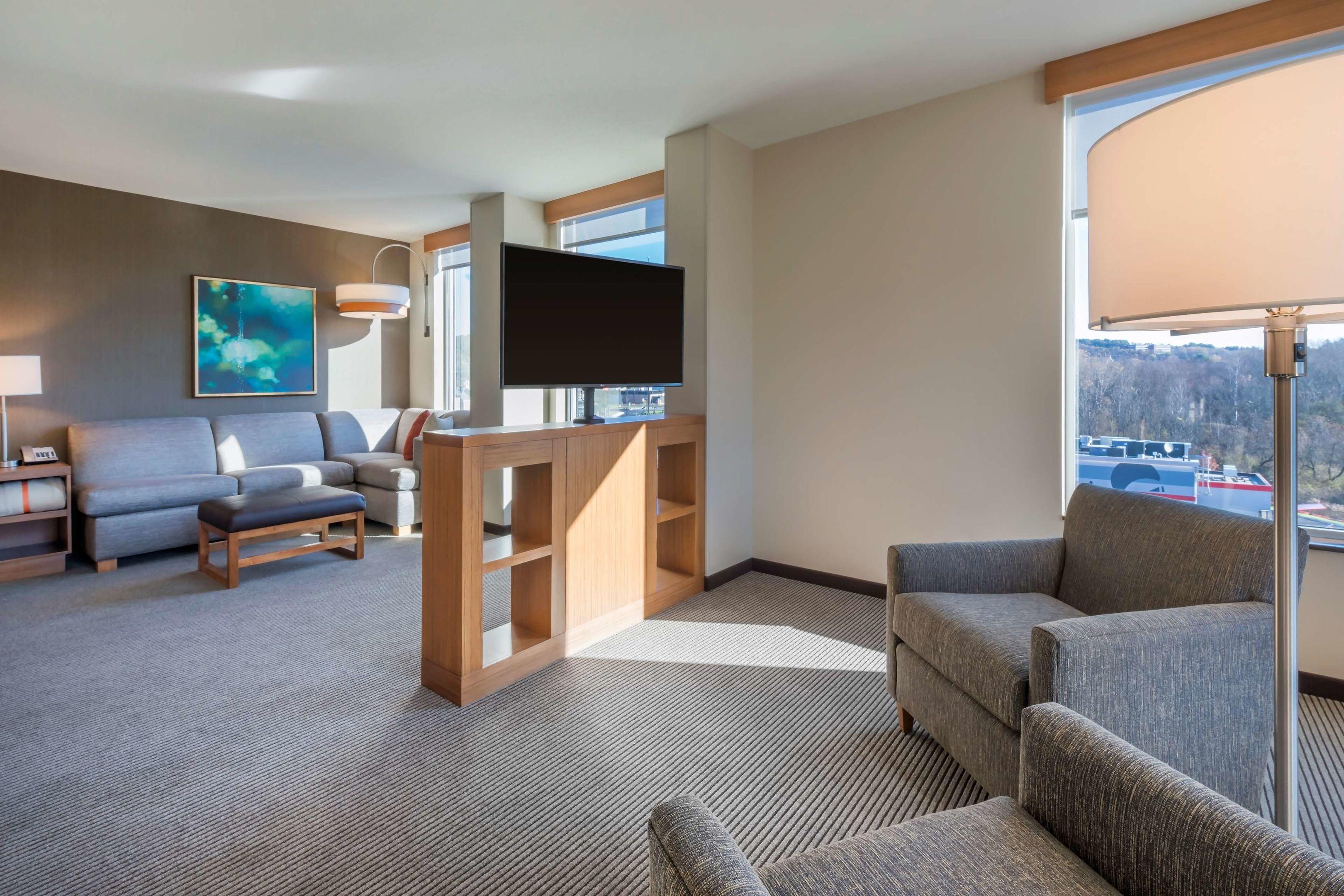 Hyatt Place Marlborough / Apex Center — photo 3