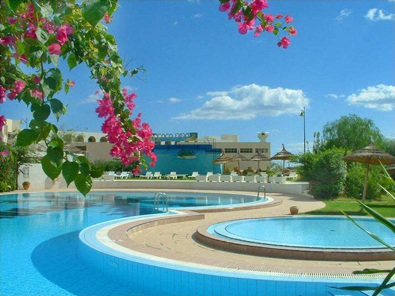 Aquaterra Bahia Beach Hotel — photo 4