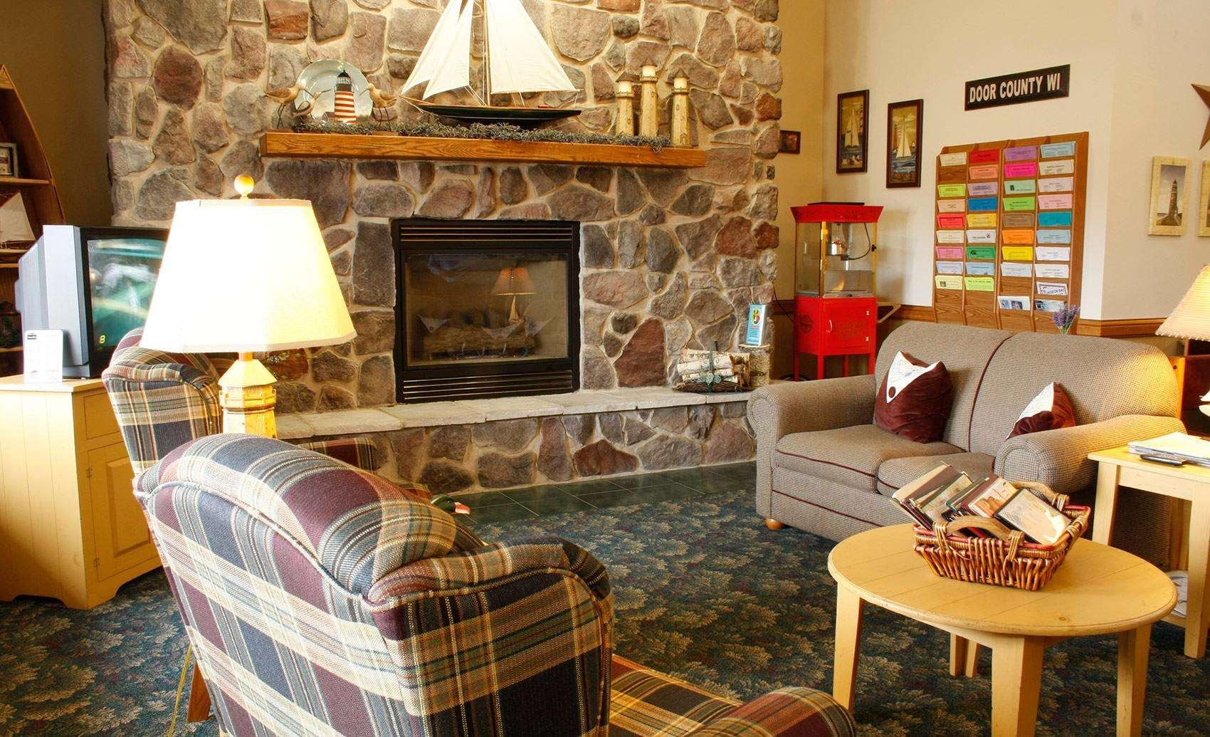AmericInn Lodge & Suites Sturgeon Bay — photo 5