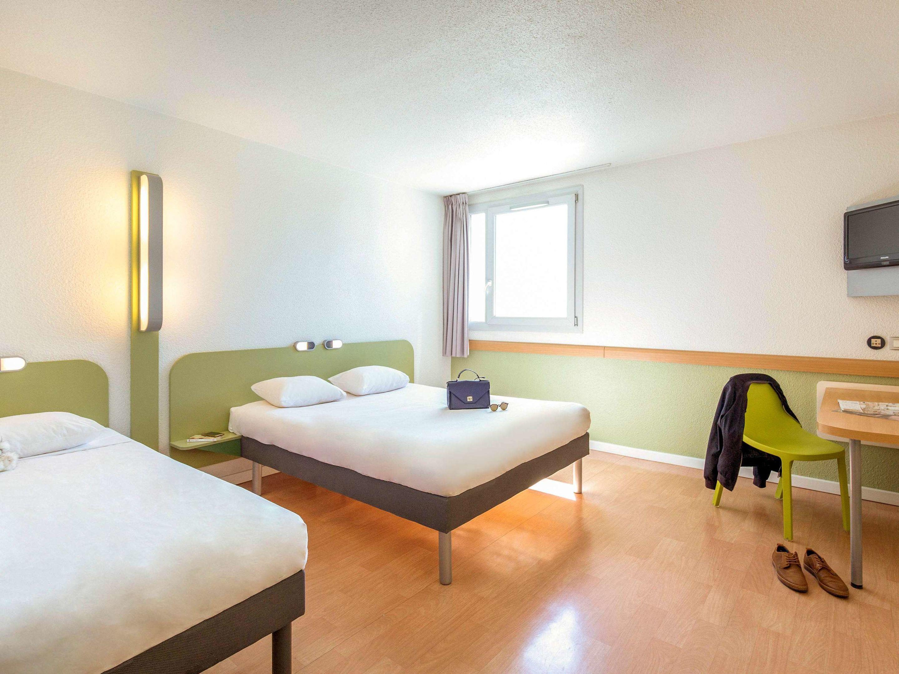 ibis budget Fréjus Saint-Raphaël Centre et Plage — photo 5