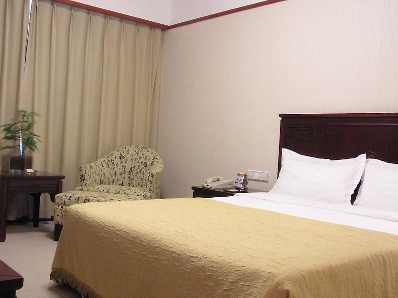 Huanghai Hotel — photo 5