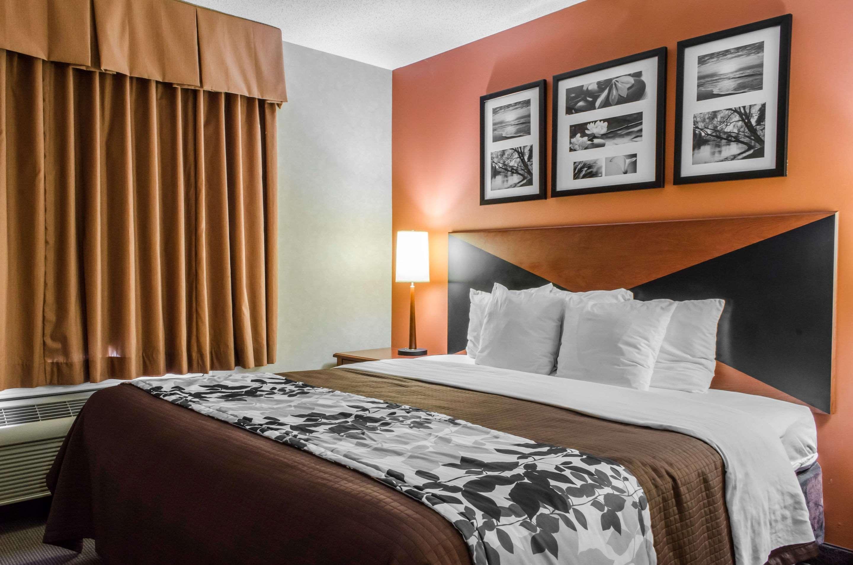 Sleep Inn & Suites — photo 5