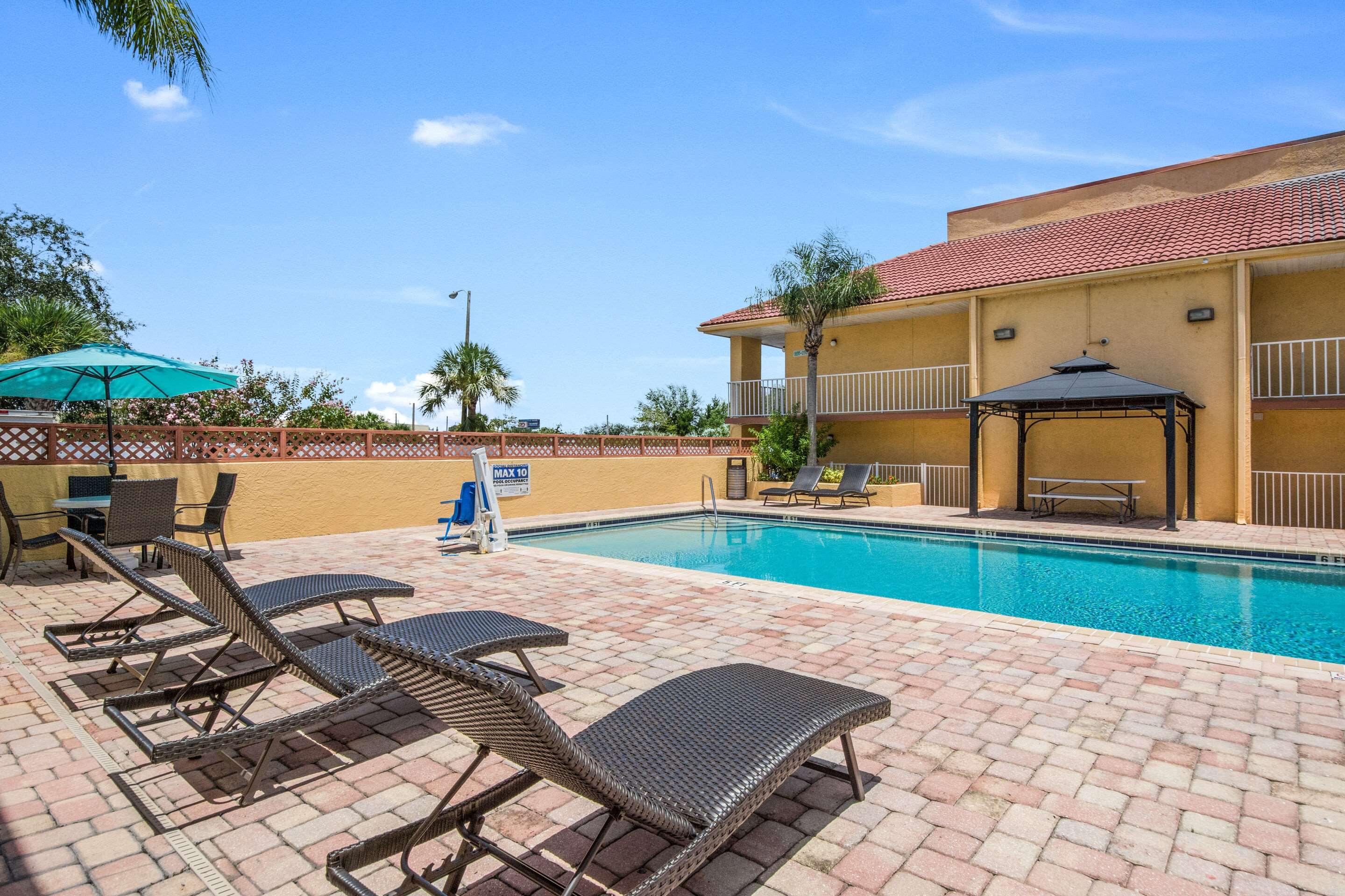 Howard Johnson Port Richey — photo 5