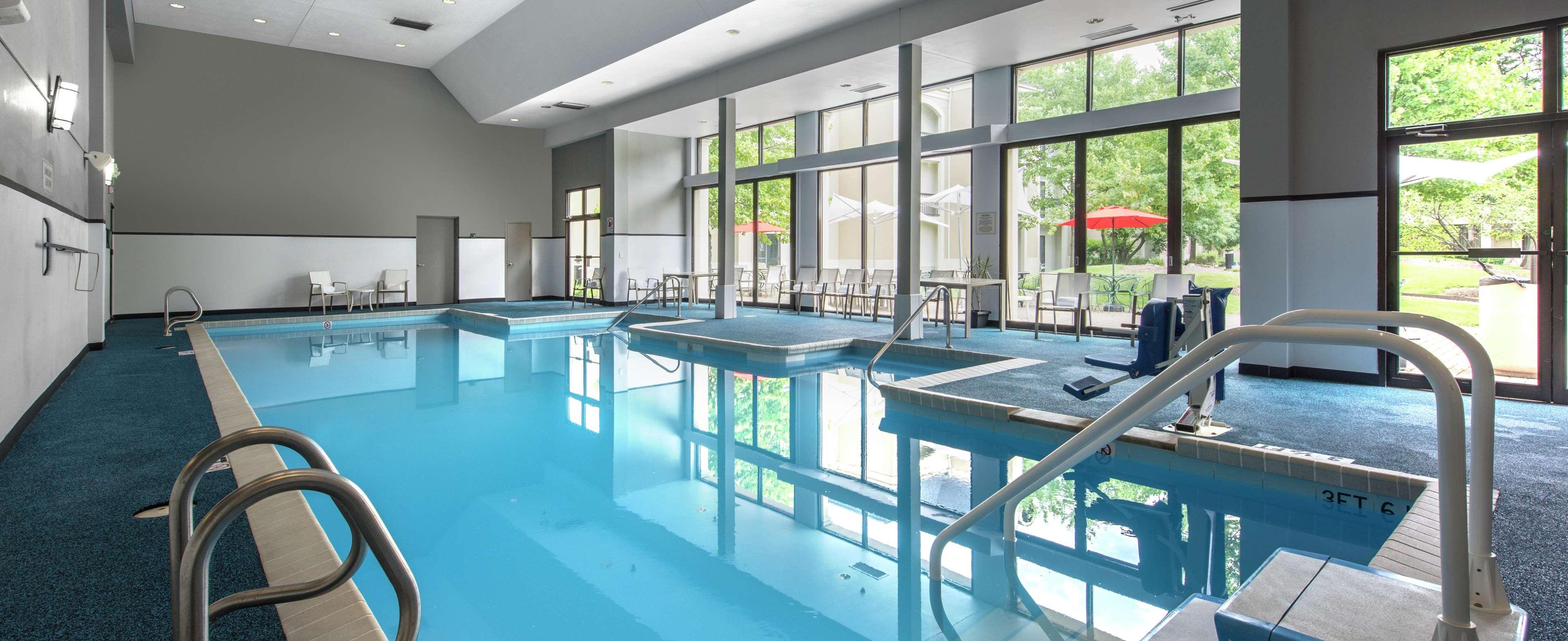 Doubletree Chicago Wood Dale — photo 4