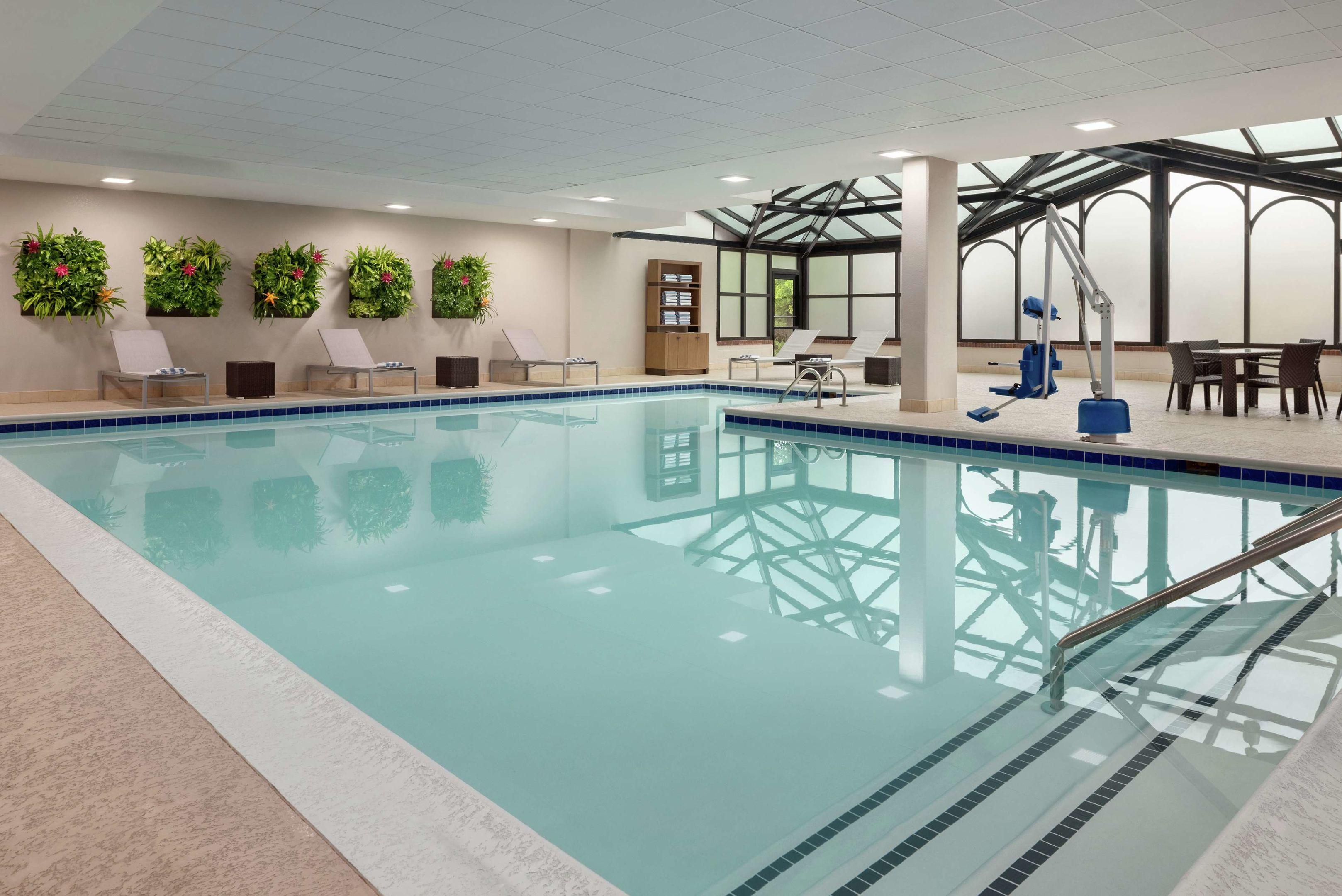 Embassy Suites by Hilton Atlanta Alpharetta — photo 5