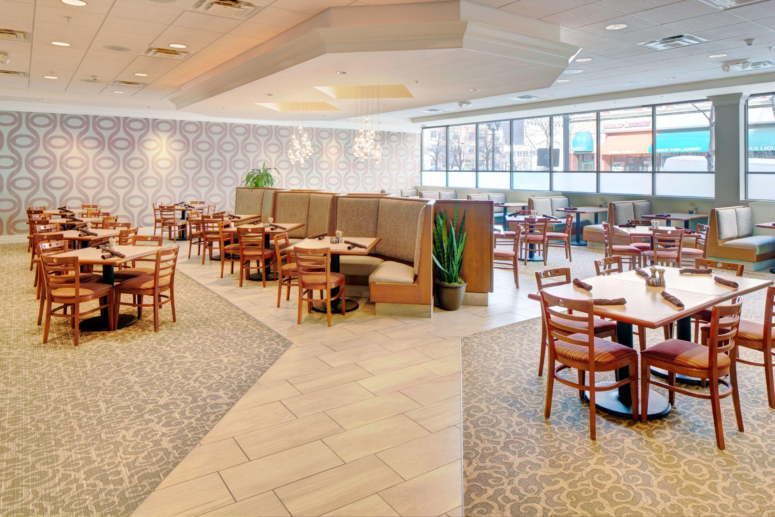 DoubleTree by Hilton Hotel Milwaukee Downtown — photo 5
