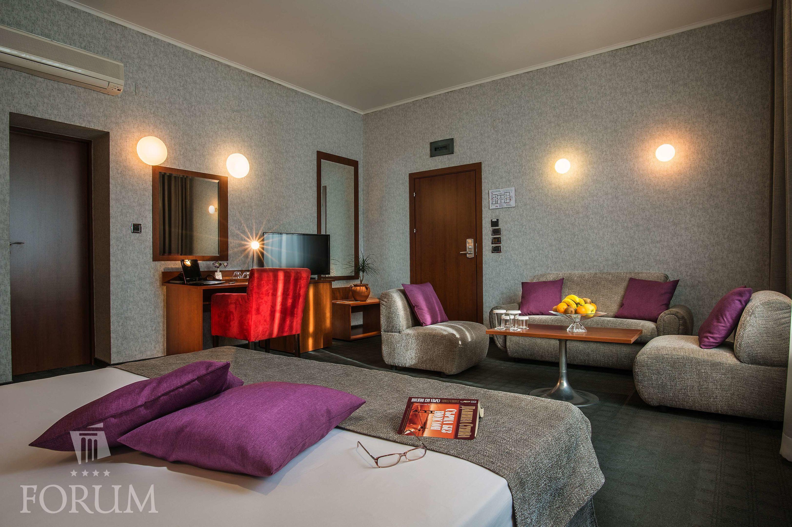 Forum Hotel - Restaurant — photo 5