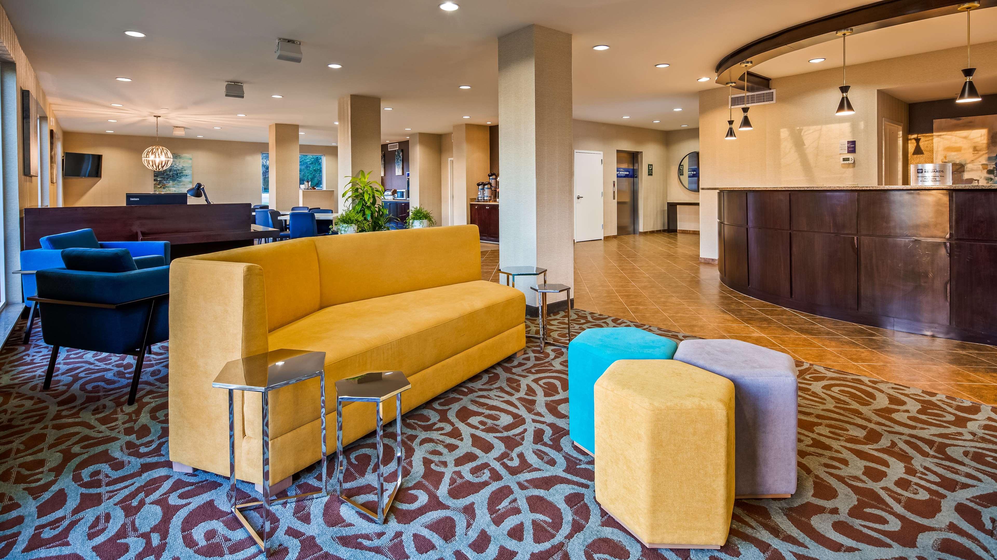 Best Western Dothan Inn & Suites — photo 3