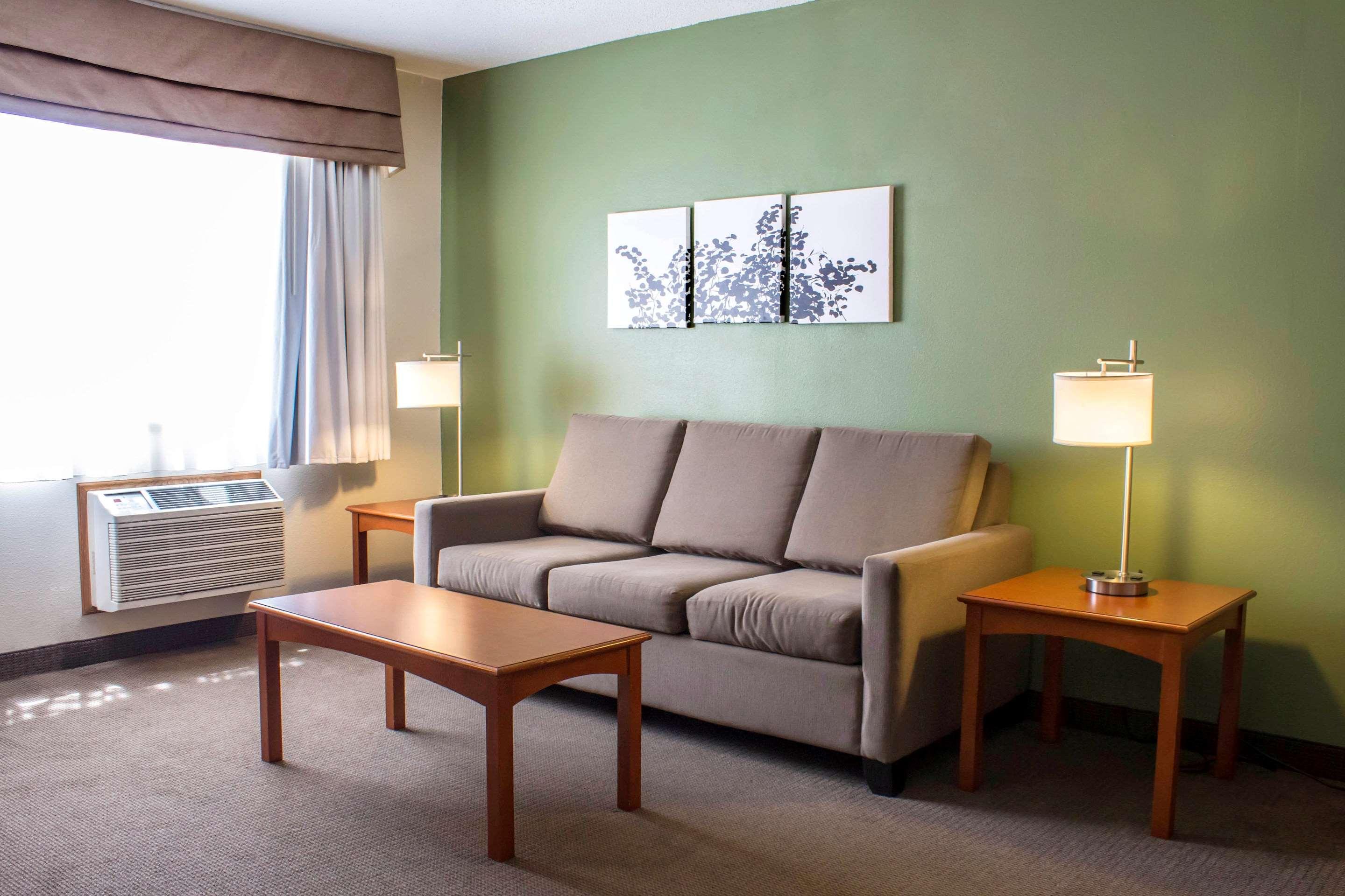 Sleep Inn & Suites — photo 5