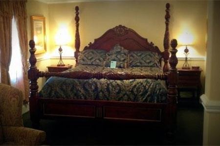 The 1927 Lake Lure Inn and Spa — photo 5