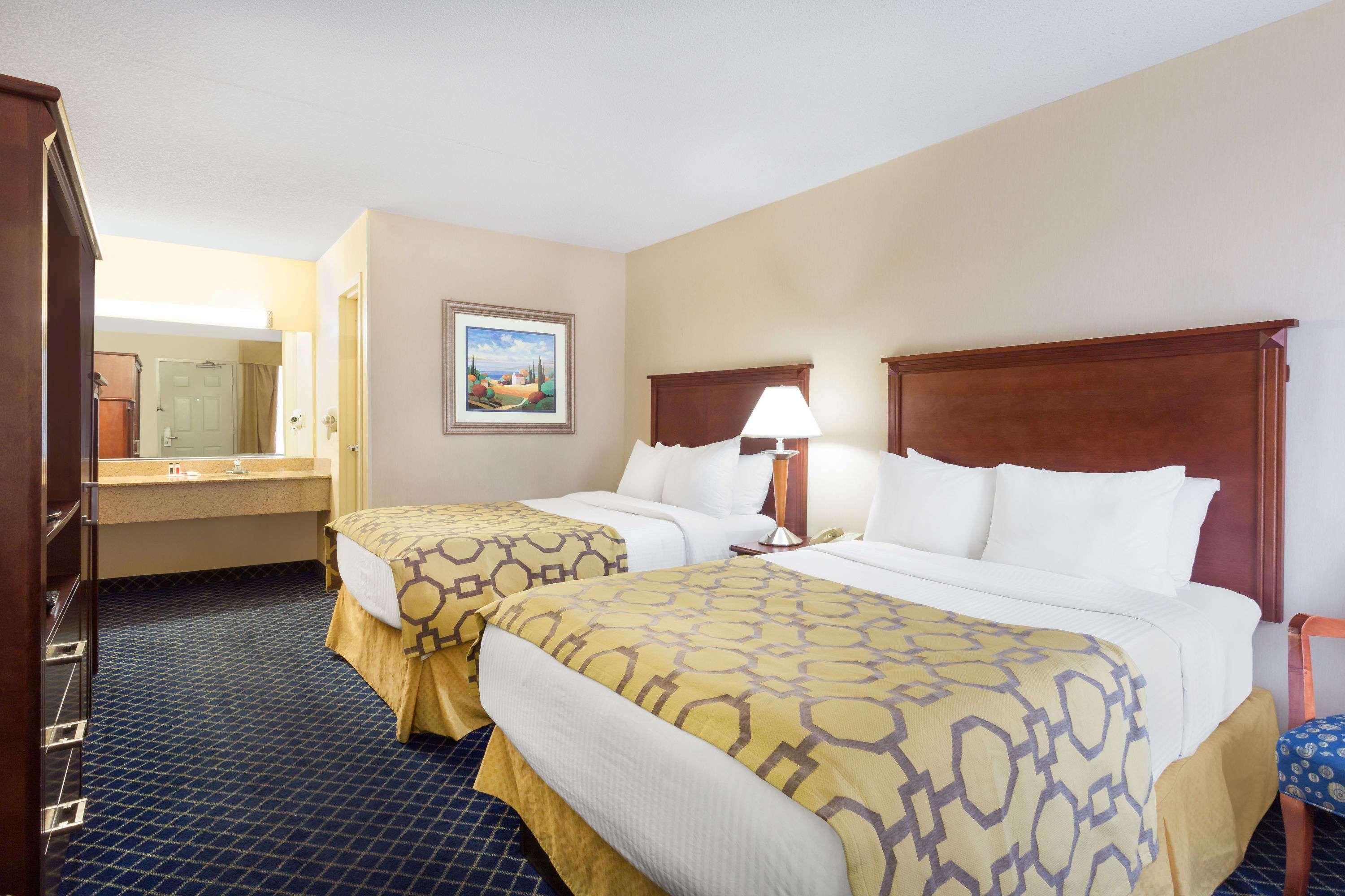 Baymont Inn & Suites Flagstaff — photo 5