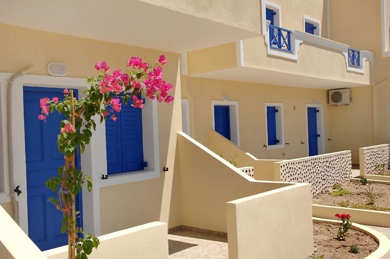 Bella Santorini Studios — photo 4