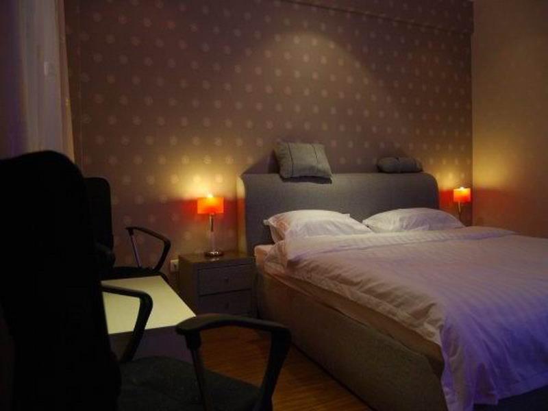 Pofit Nostalgia Theme Hotel (Beijing Nanluoguxiang) — photo 4