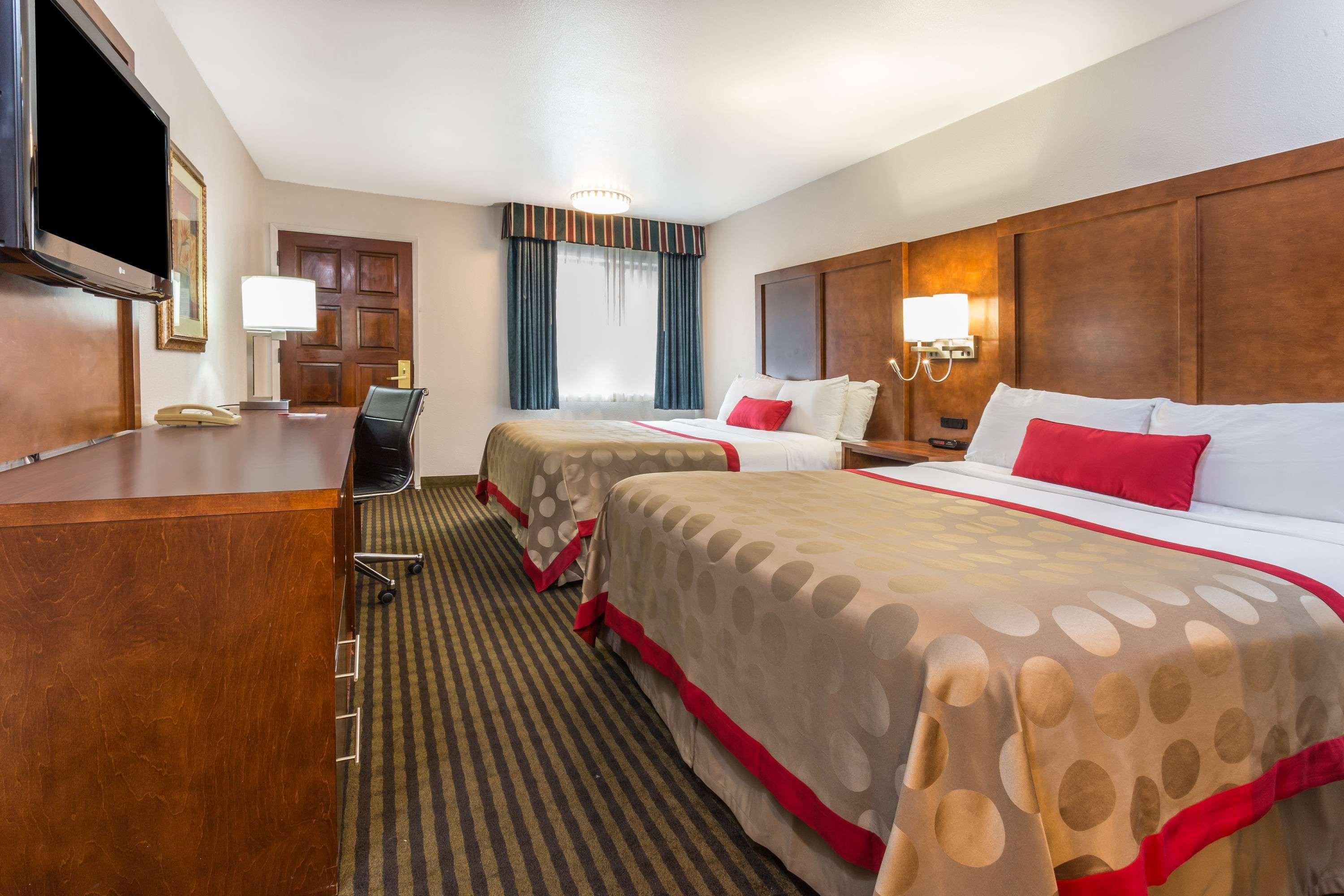 Ramada by Wyndham Mountain View, San Jose — photo 4