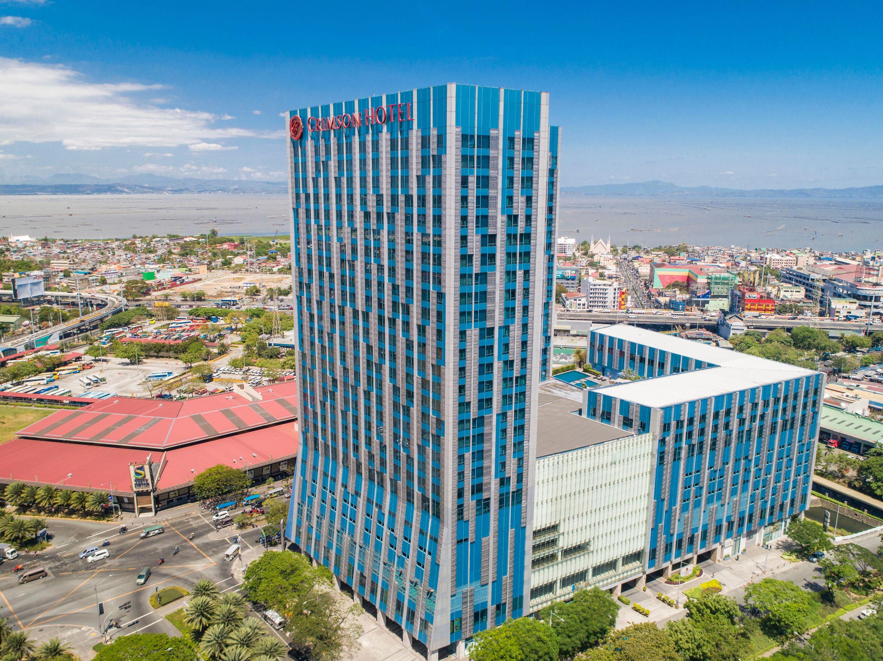 Crimson Hotel Filinvest City Manila — photo 1