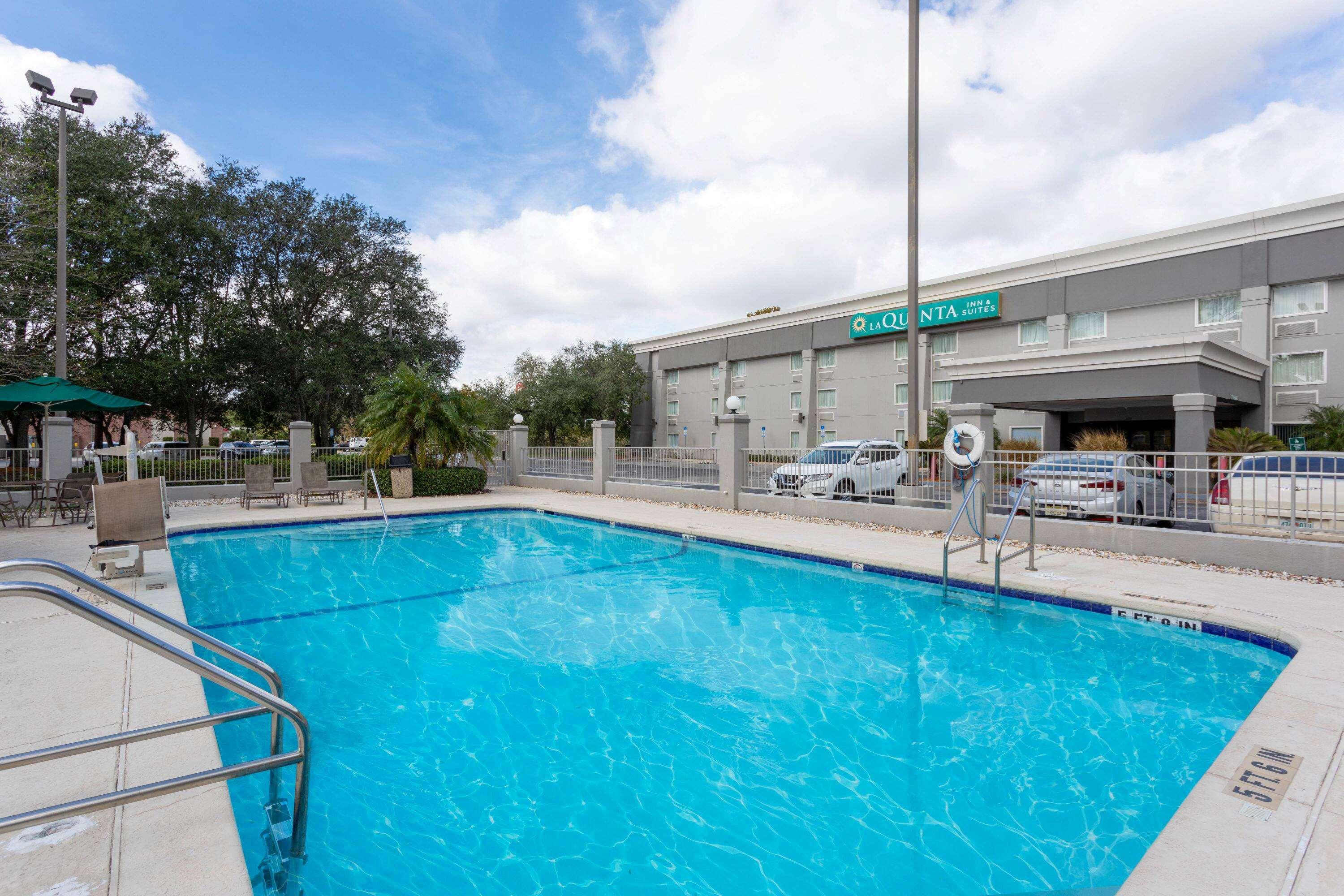 La Quinta Inn & Suites Jacksonville Mandarin — photo 4