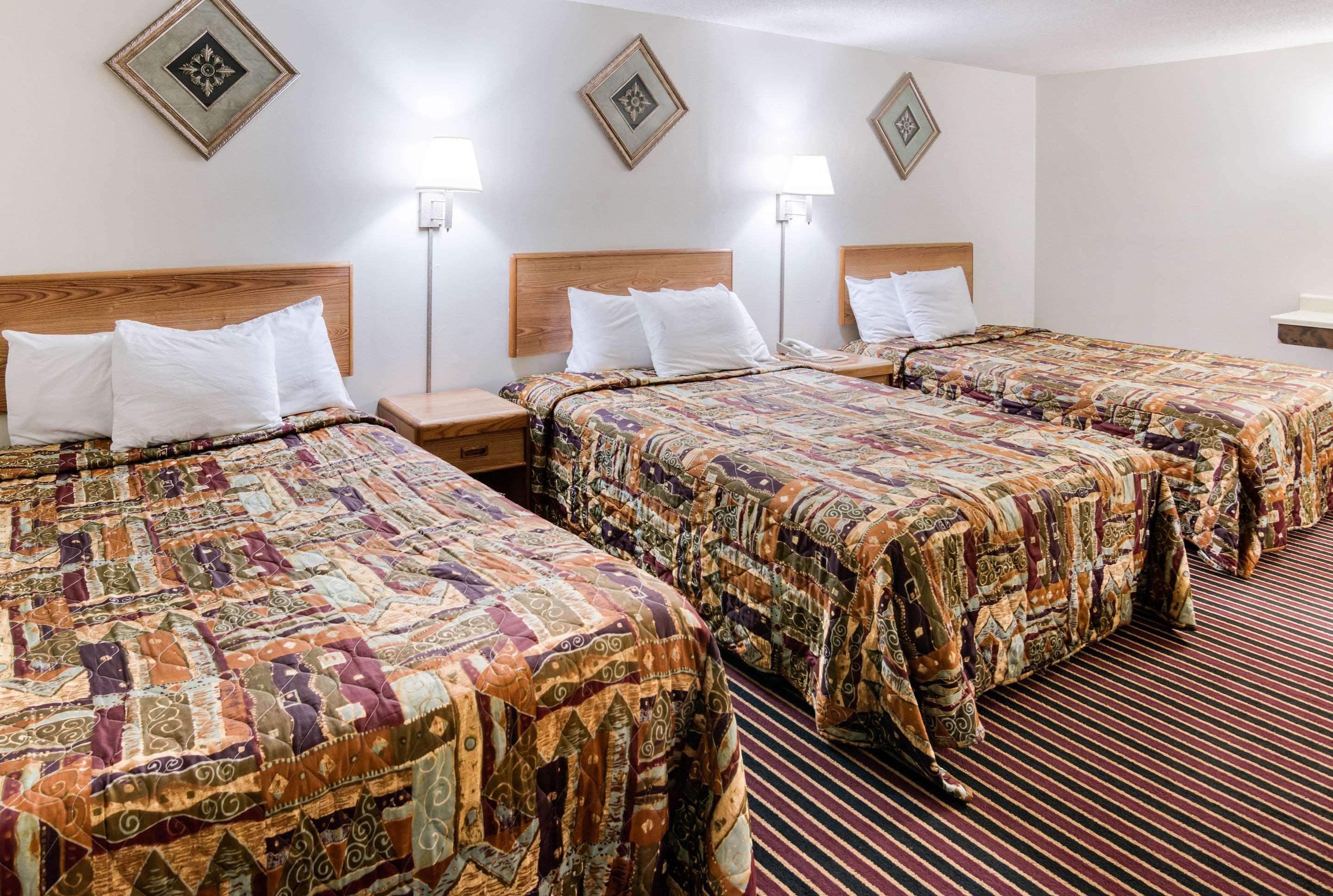Rodeway Inn Austin — photo 4
