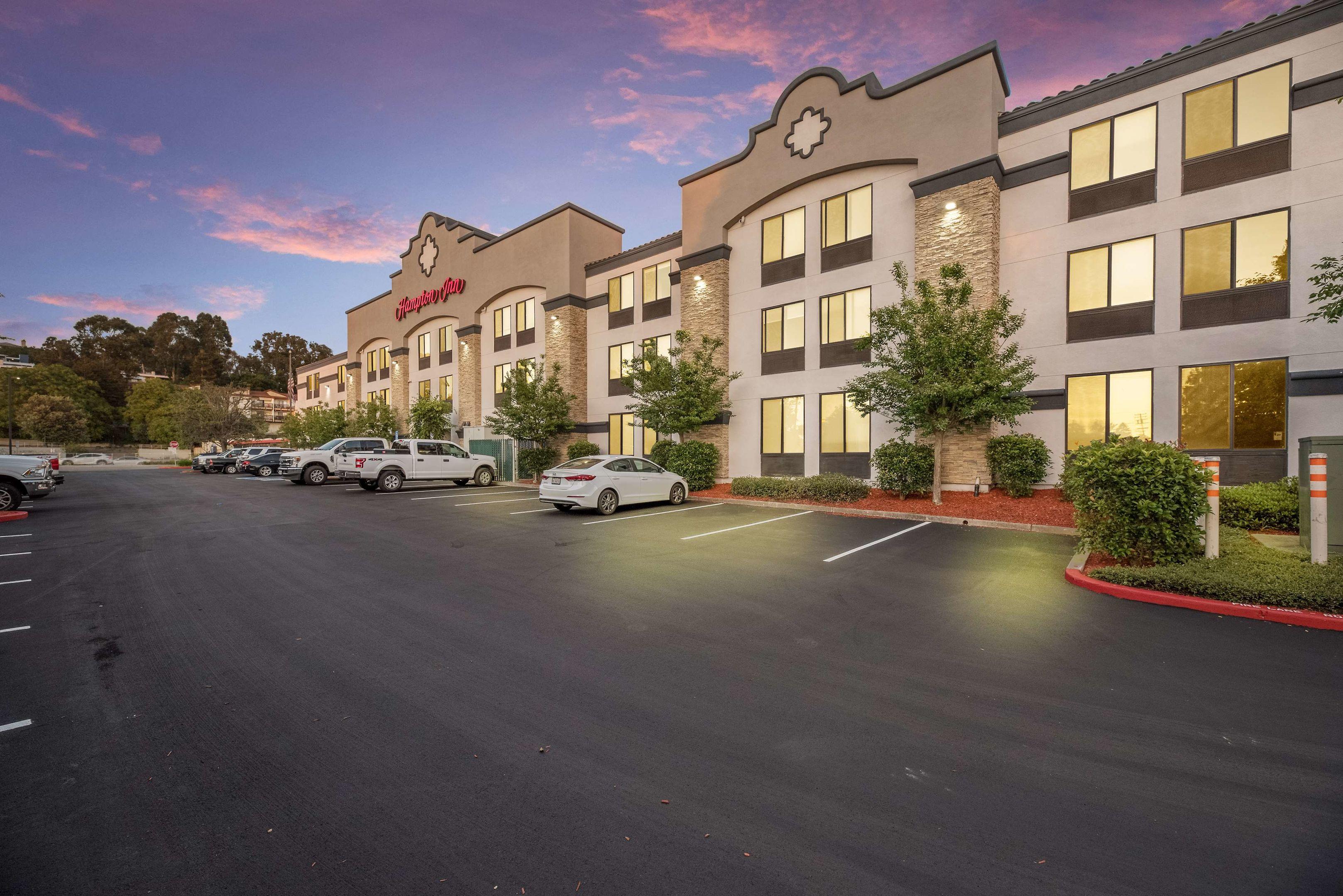 Hampton Inn Oakland-Hayward — photo 4