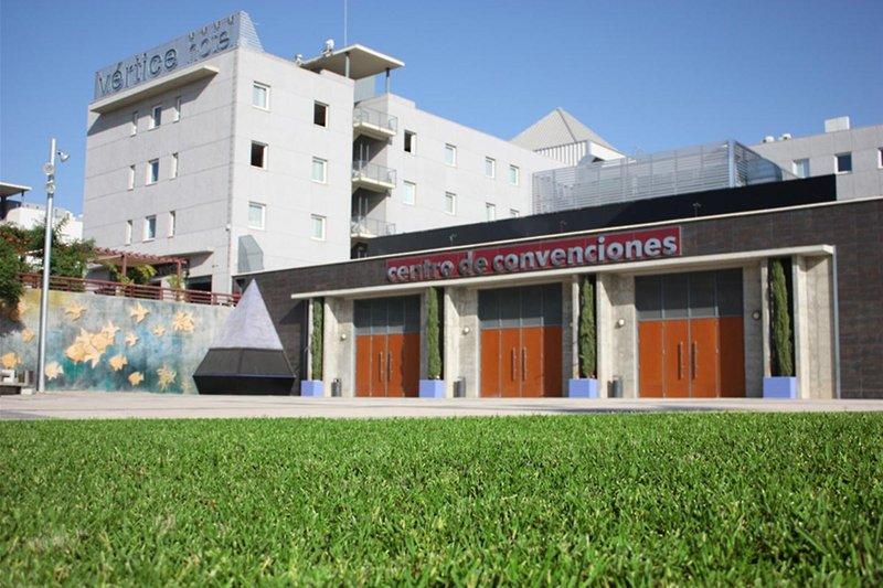 Hotel Vértice Sevilla Aljarafe — photo 2