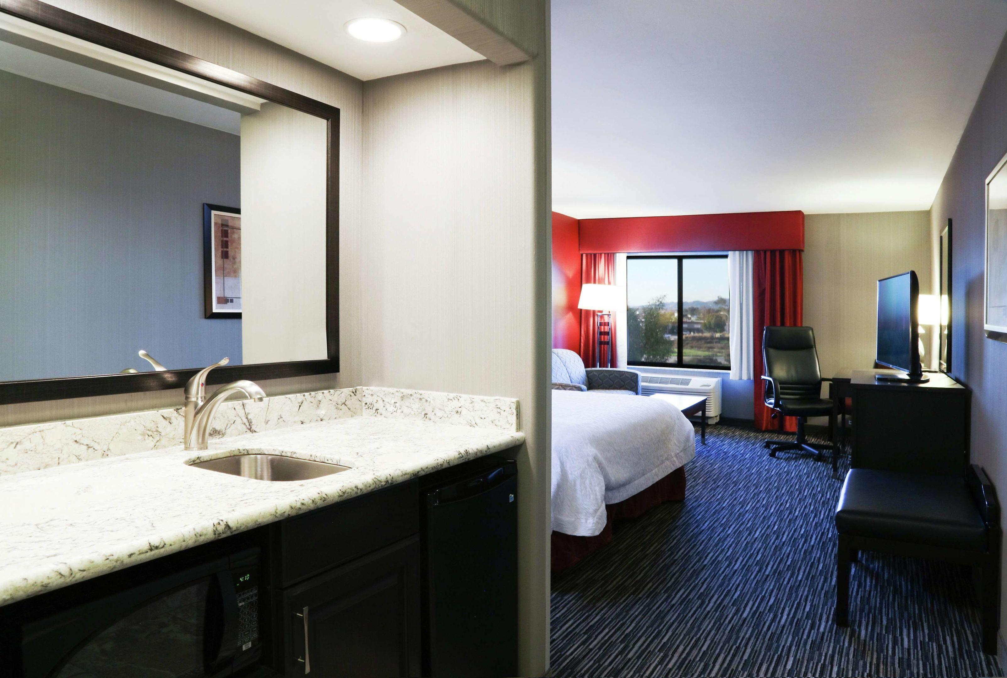Hampton Inn & Suites Temecula — photo 4
