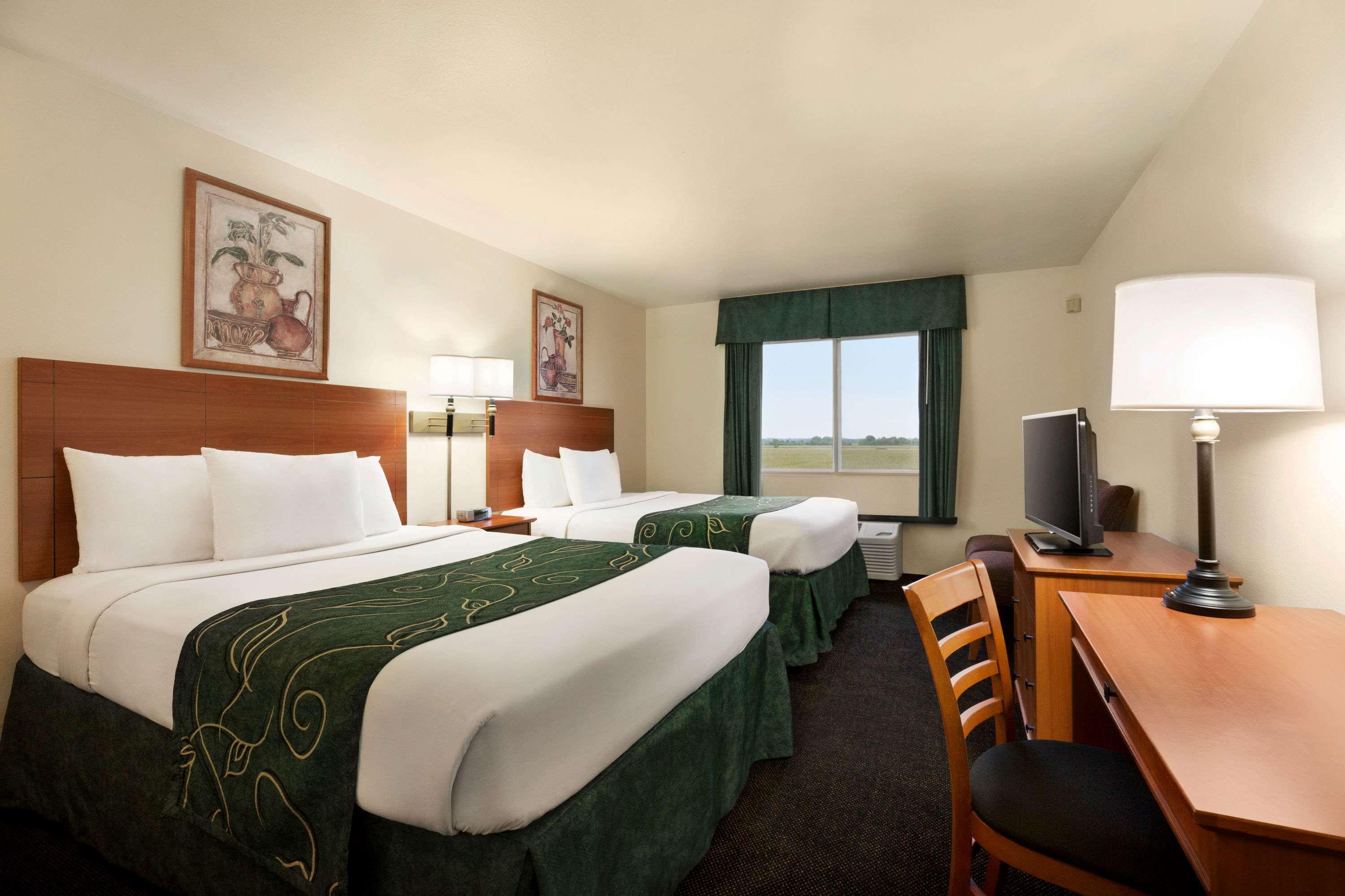 Baymont Inn & Suites Fremont — photo 5