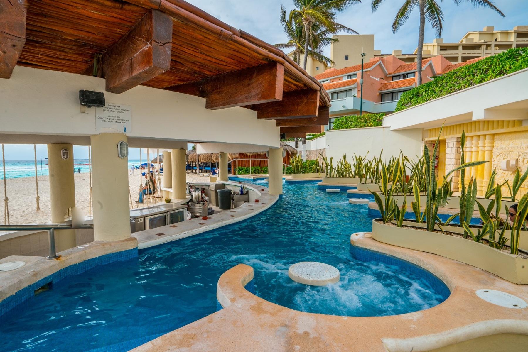 Omni Cancun Hotel & Villas — photo 4