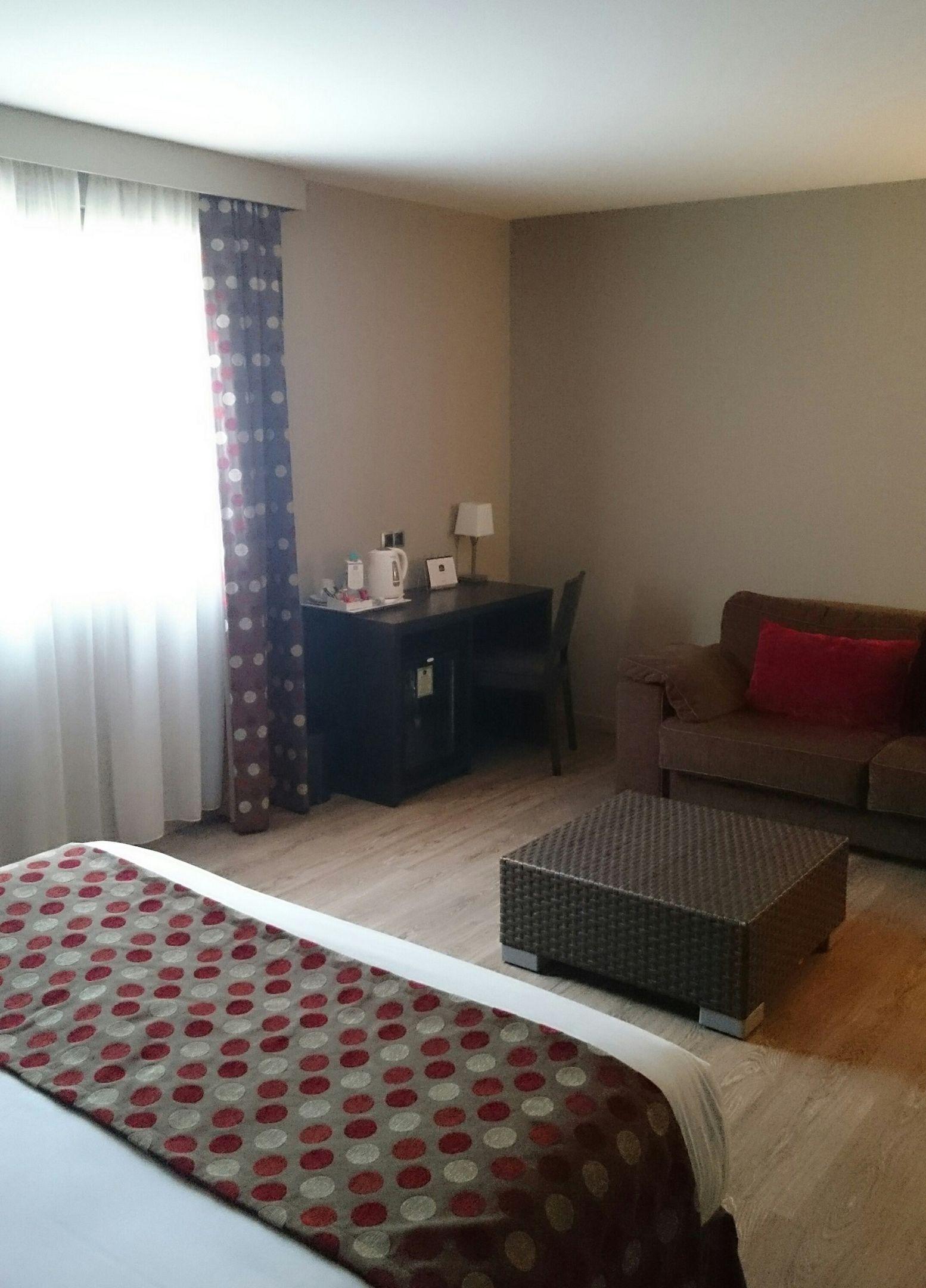 Best Western Hôtel des Barolles - Lyon Sud — photo 4