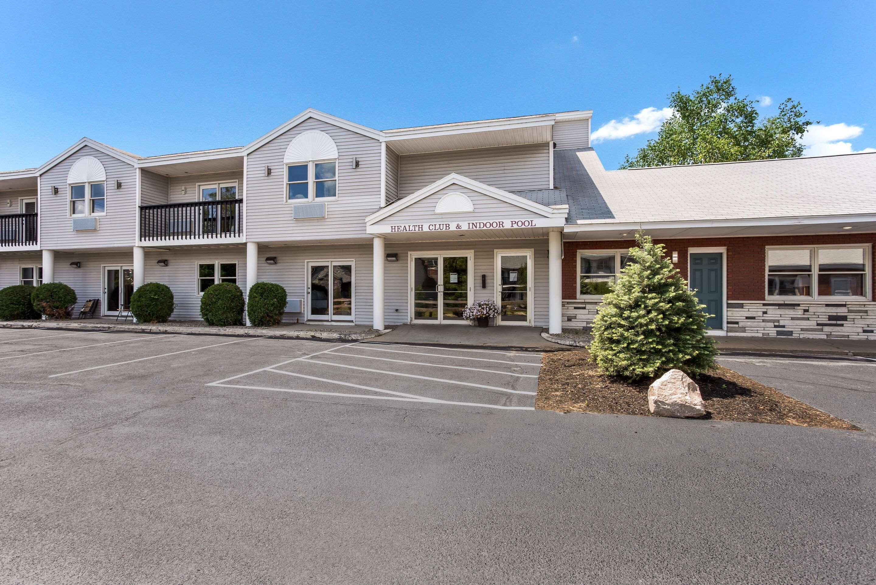 Quality Inn & Suites — photo 4