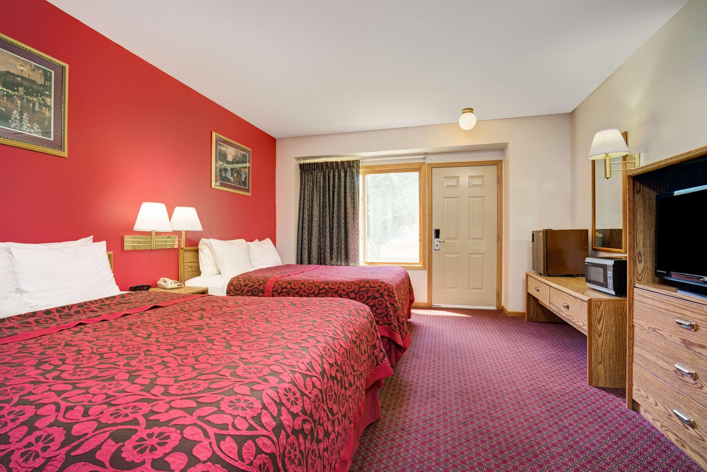 Days Inn by Wyndham Red Wing — photo 5