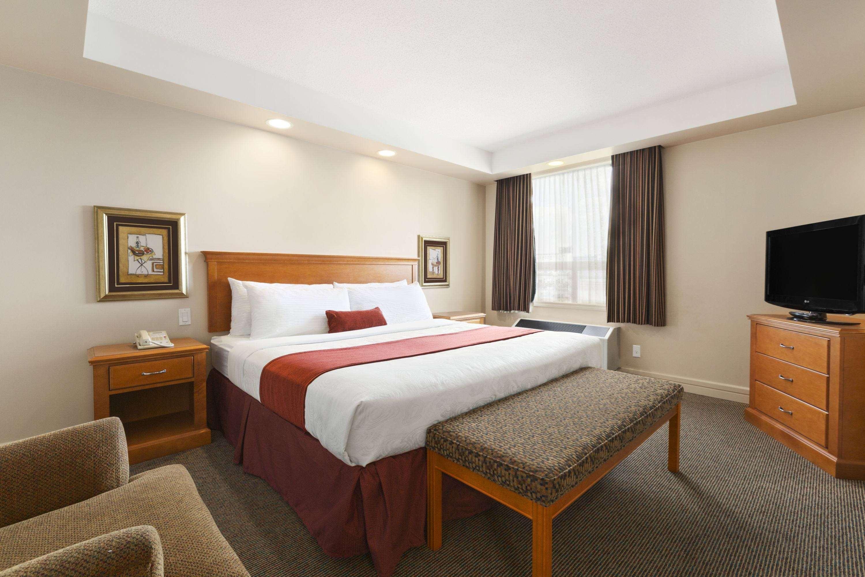 Travelodge Spruce Grove — photo 4