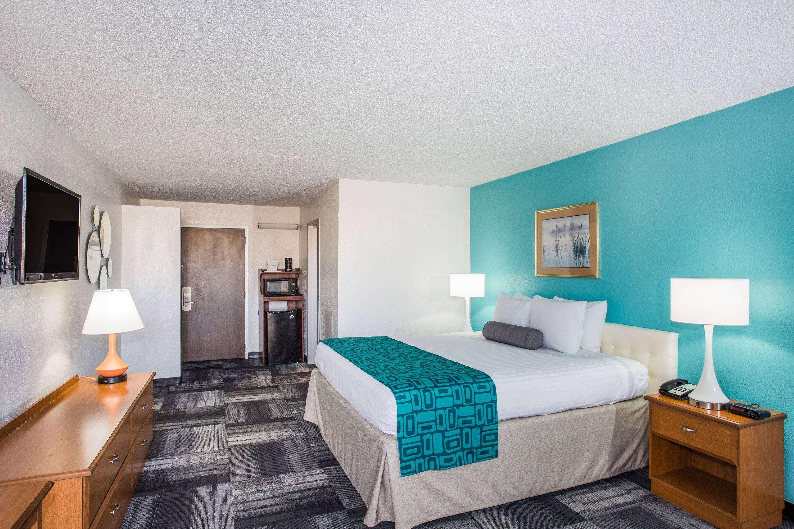 Howard Johnson Inn - Winter Haven — photo 4