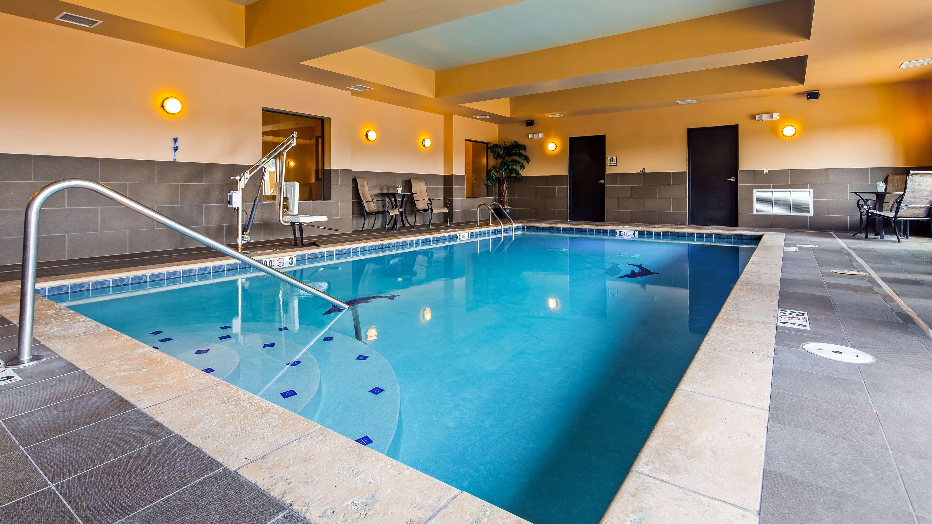 Best Western Plus Tupelo Inn & Suites — photo 4