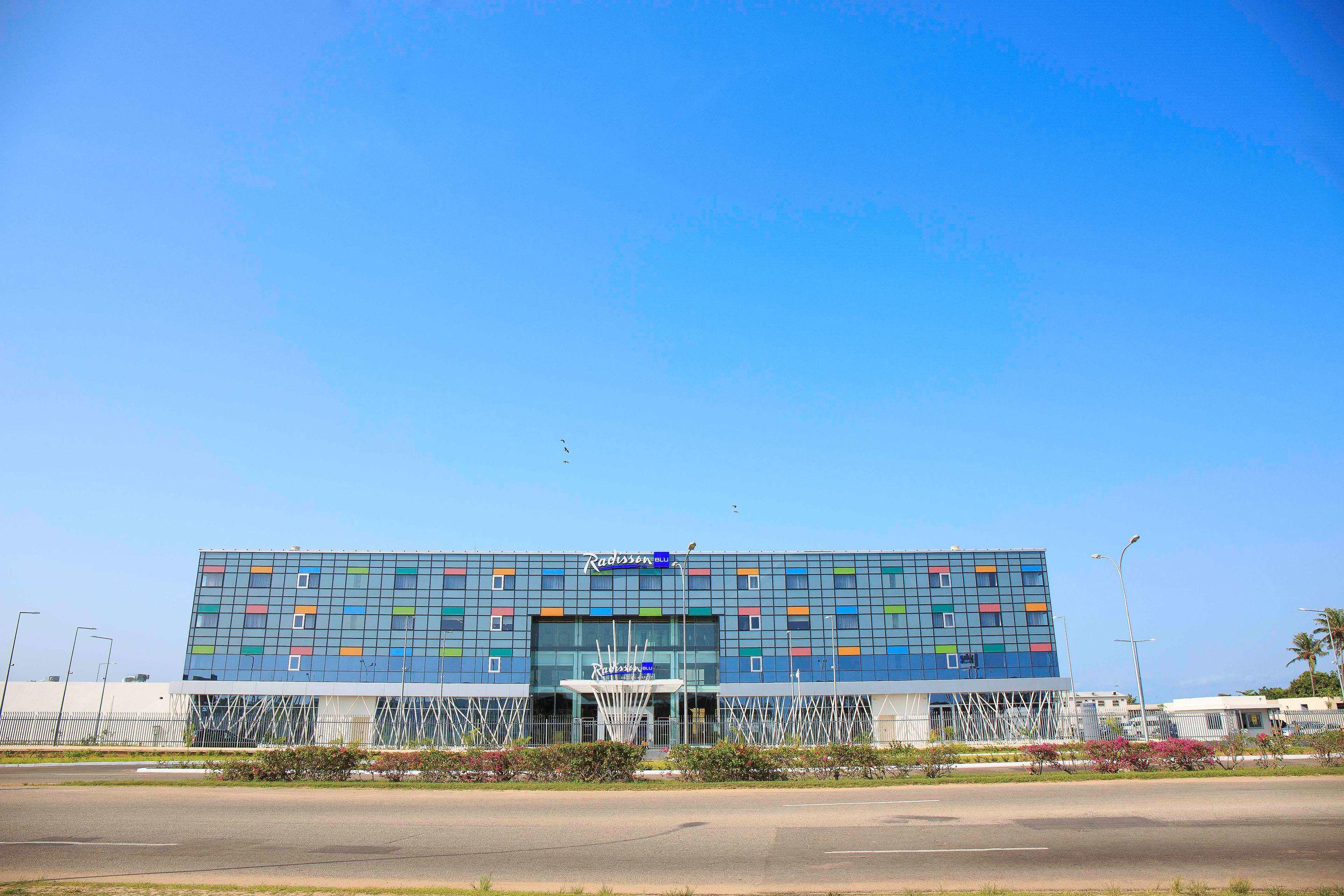 Radisson Blu Abidjan Airport — photo 1