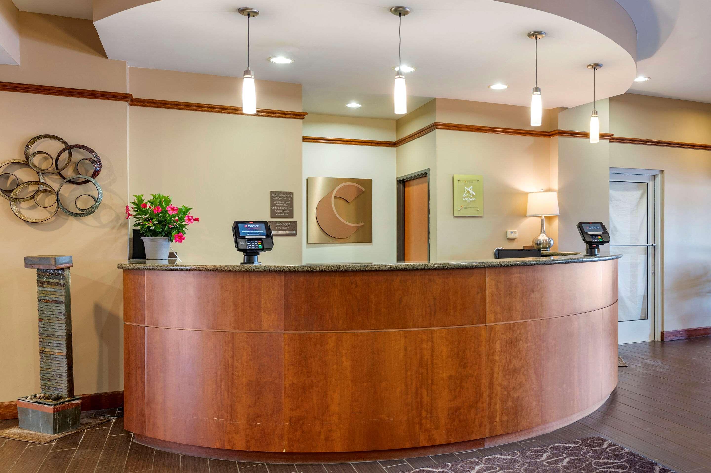 Comfort Suites Urbana Champaign, University Area — photo 4