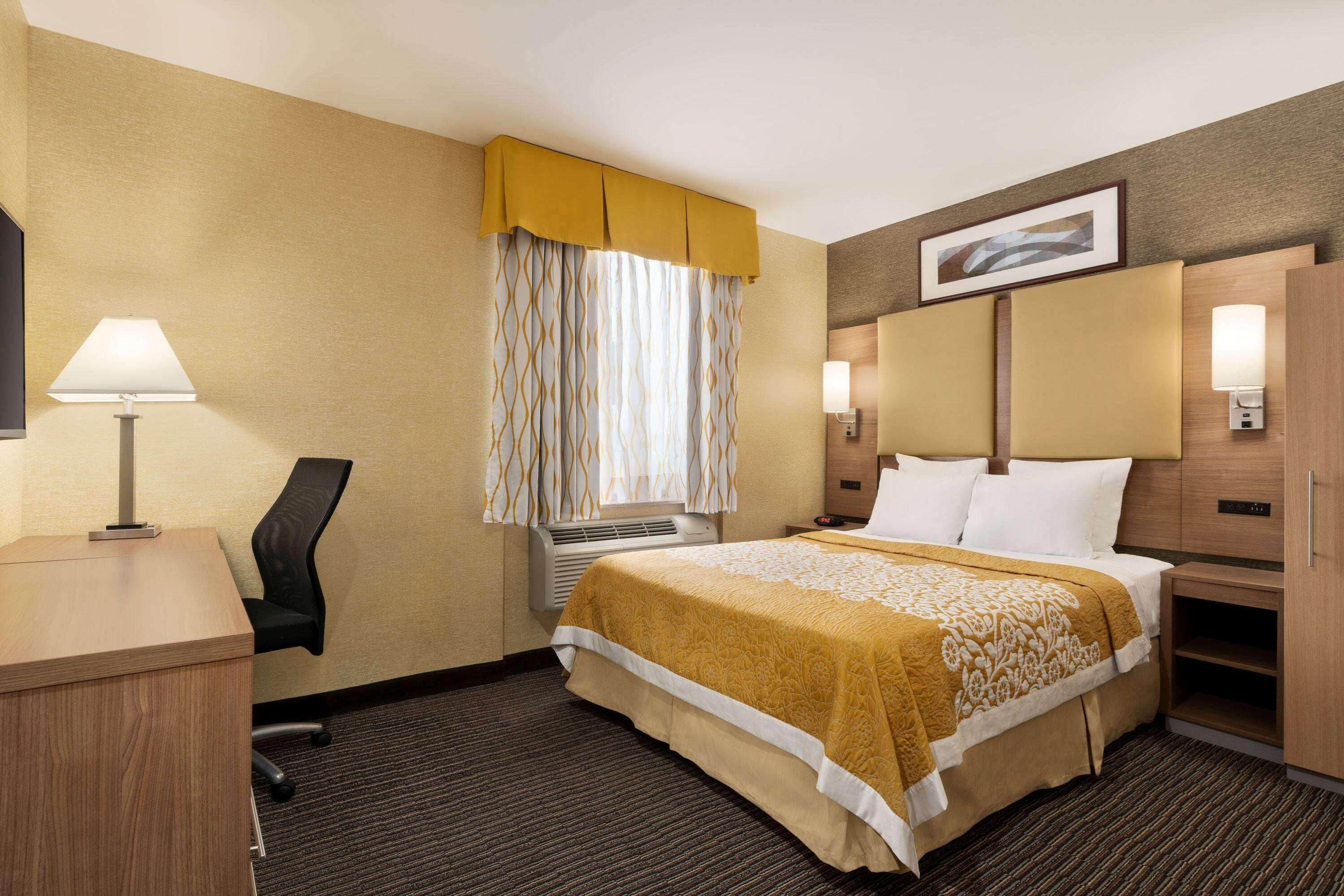 Days Inn by Wyndham Brooklyn — photo 5