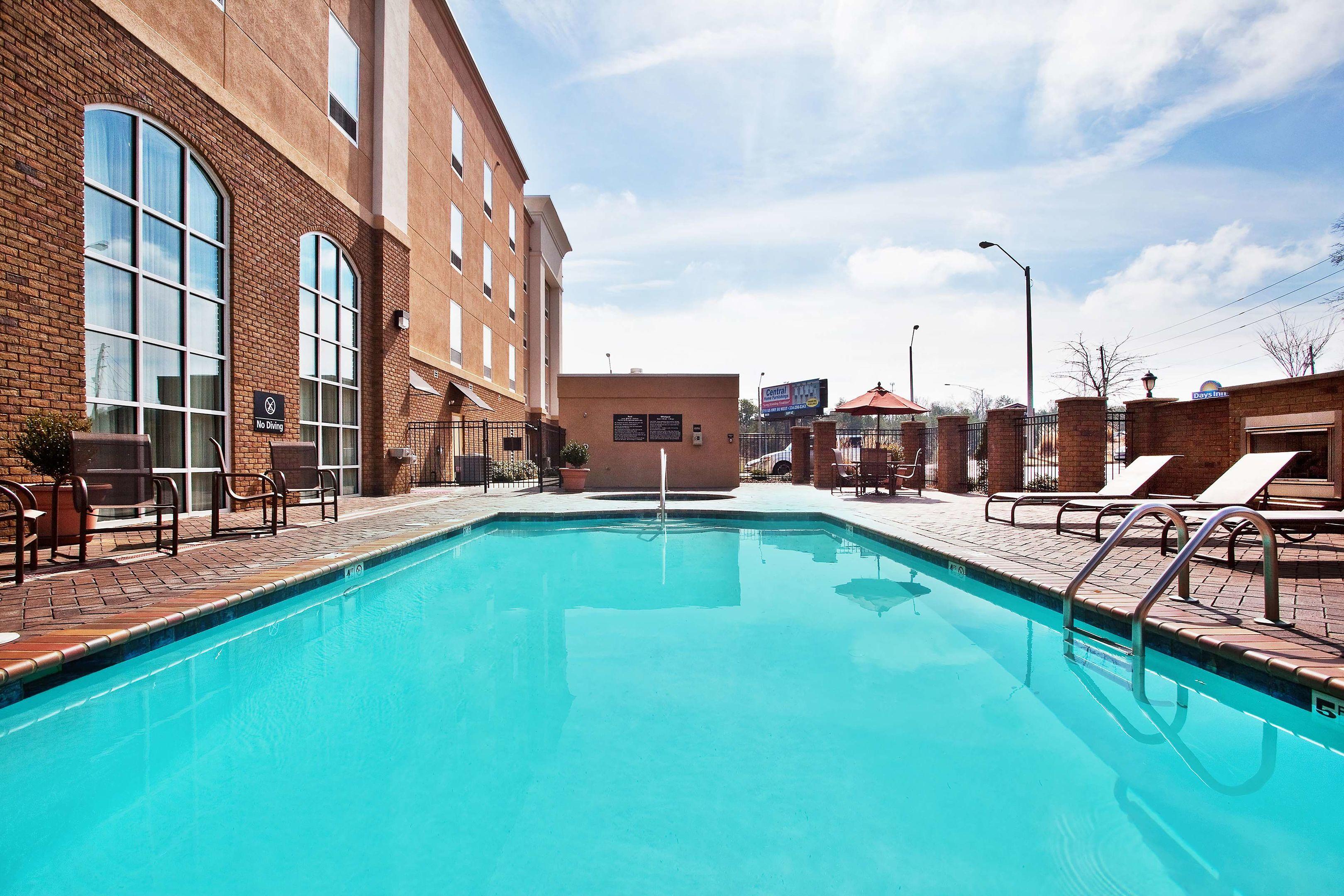 Hampton Inn & Suites Phenix City- Columbus Area — photo 4