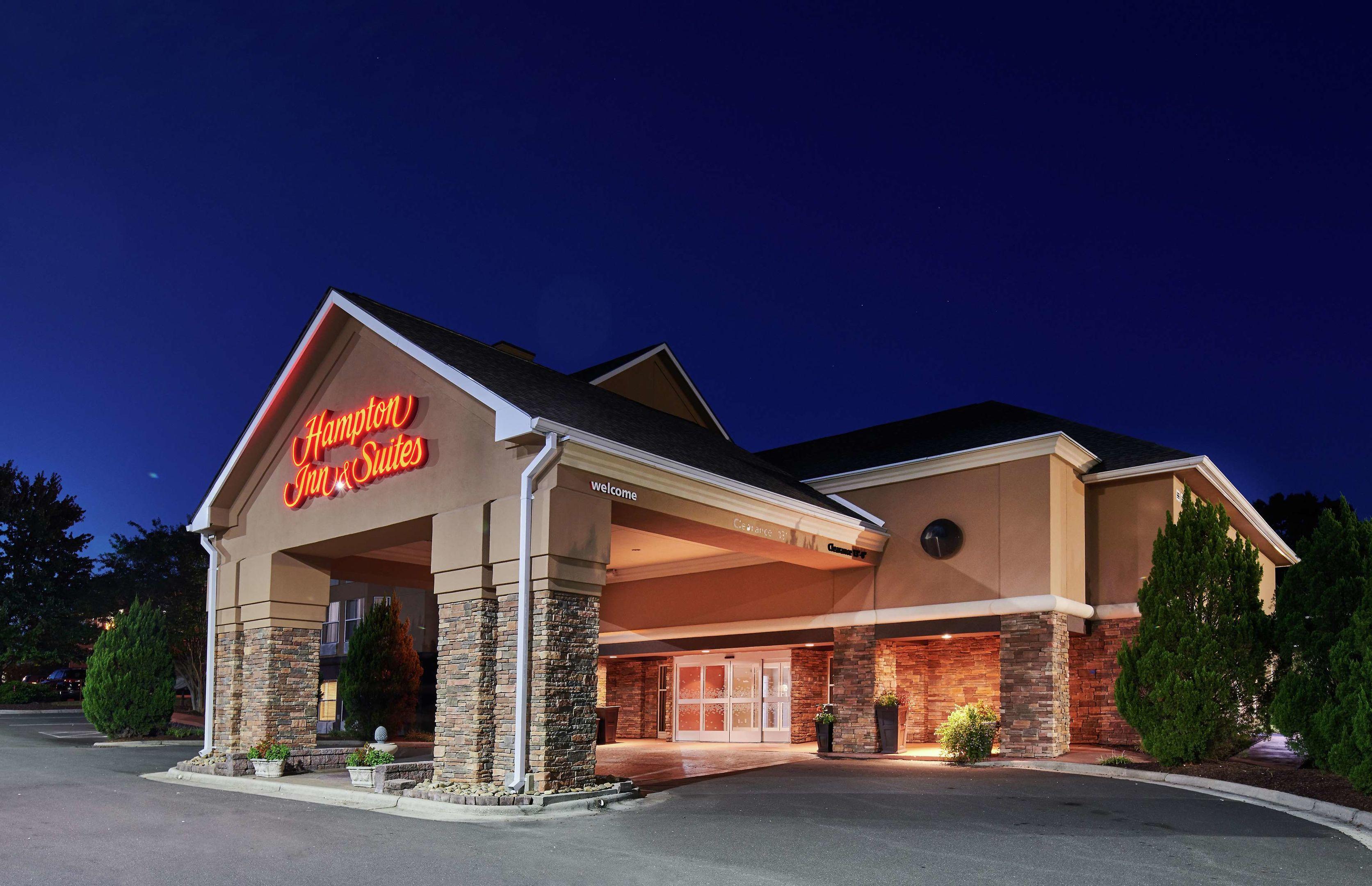 Hampton Inn & Suites Chapel Hill/Durham — photo 4