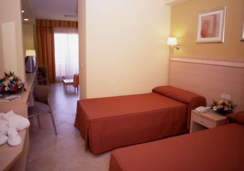 Ohtels Fenix Family — photo 4