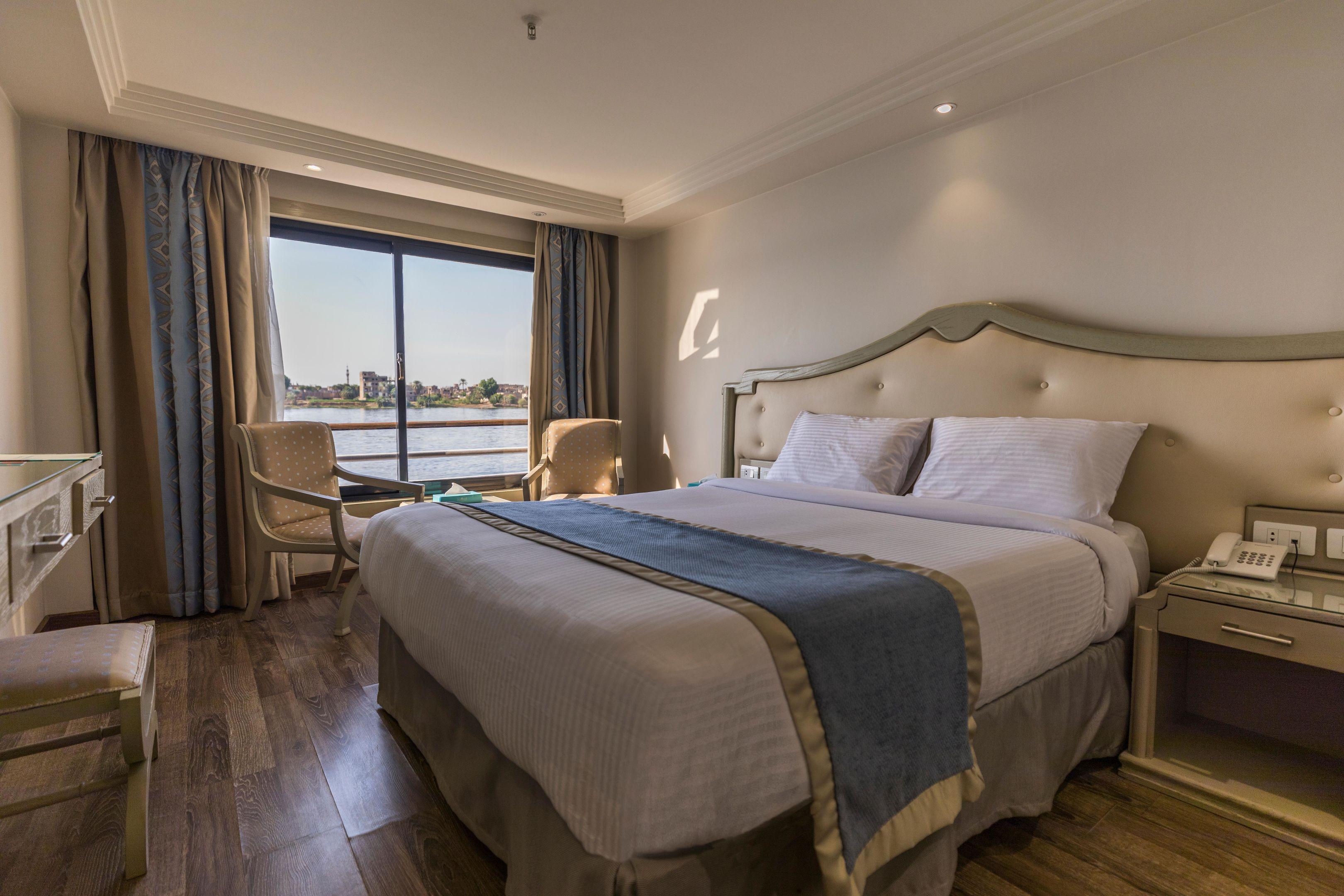 SUNRISE Select M/S Semiramis I — photo 4