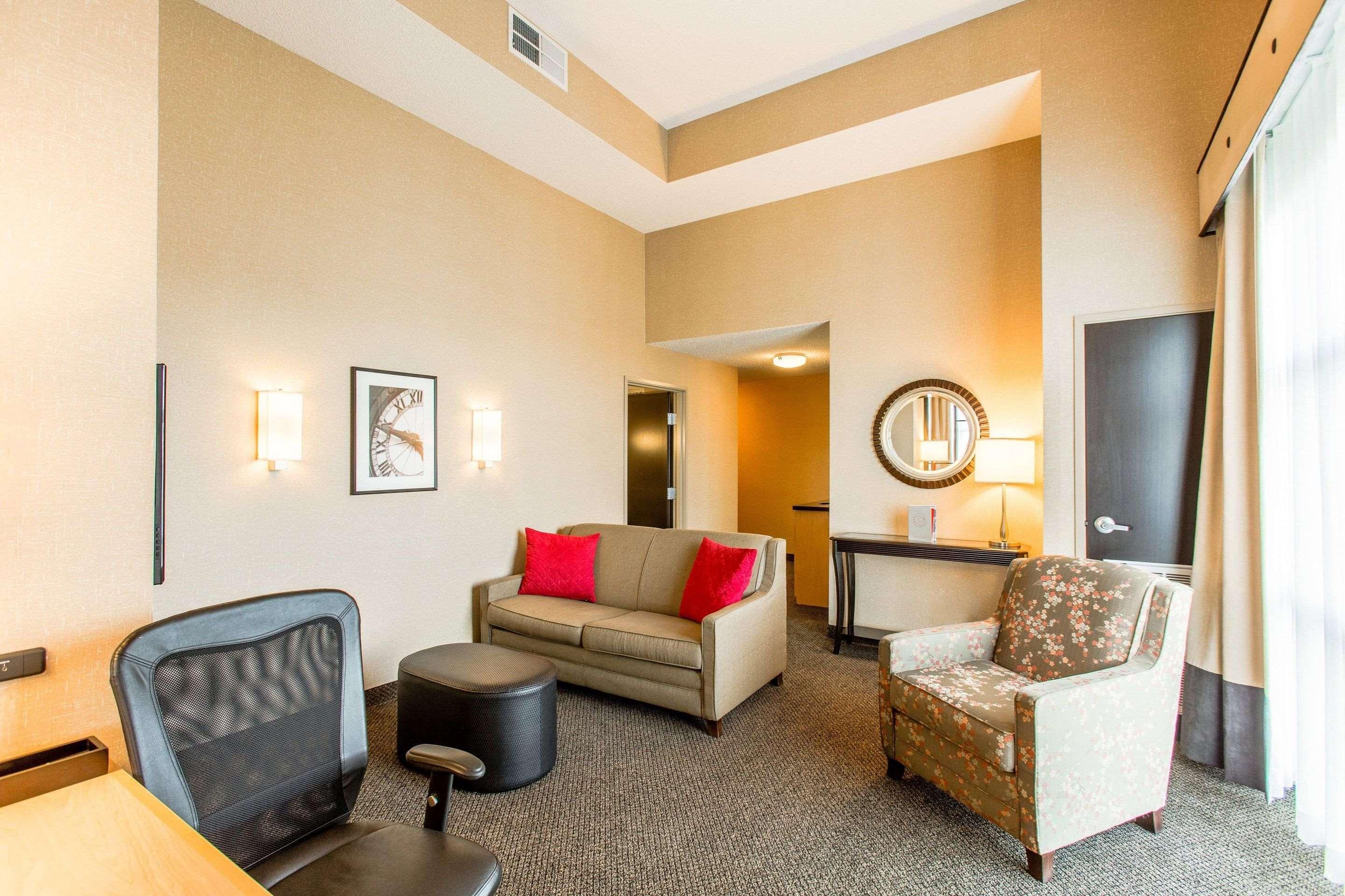 Cambria Hotel & Suites Minneapolis Maple Grove