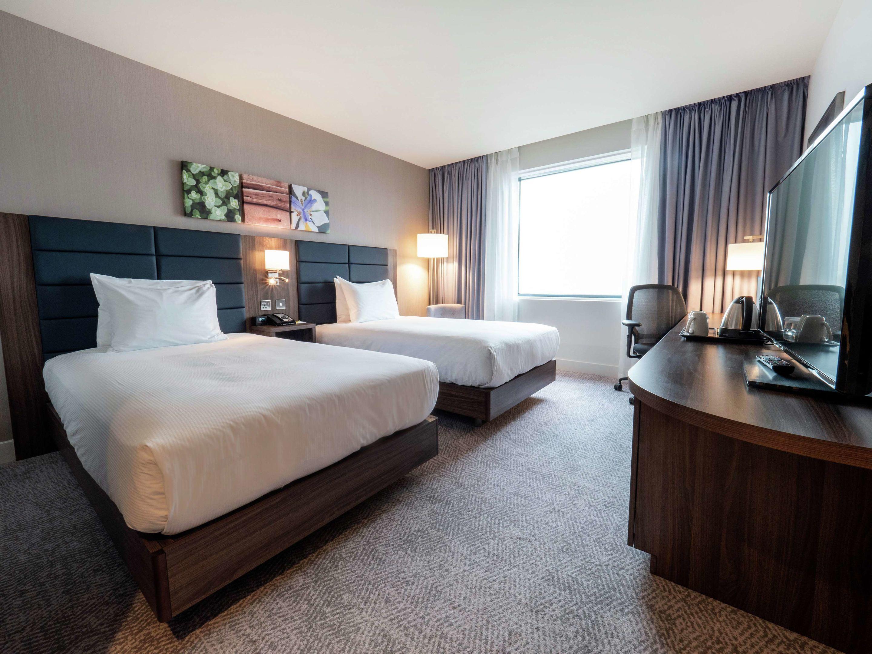 Hilton Garden Inn Birmingham Airport Hotel — photo 4