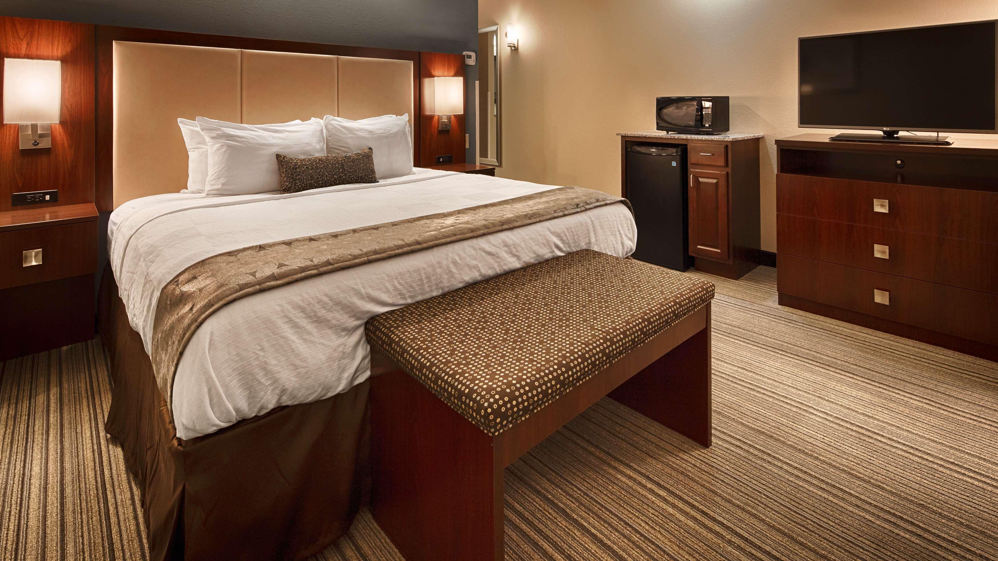 Best Western Plus Boardman Inn & Suites — photo 5