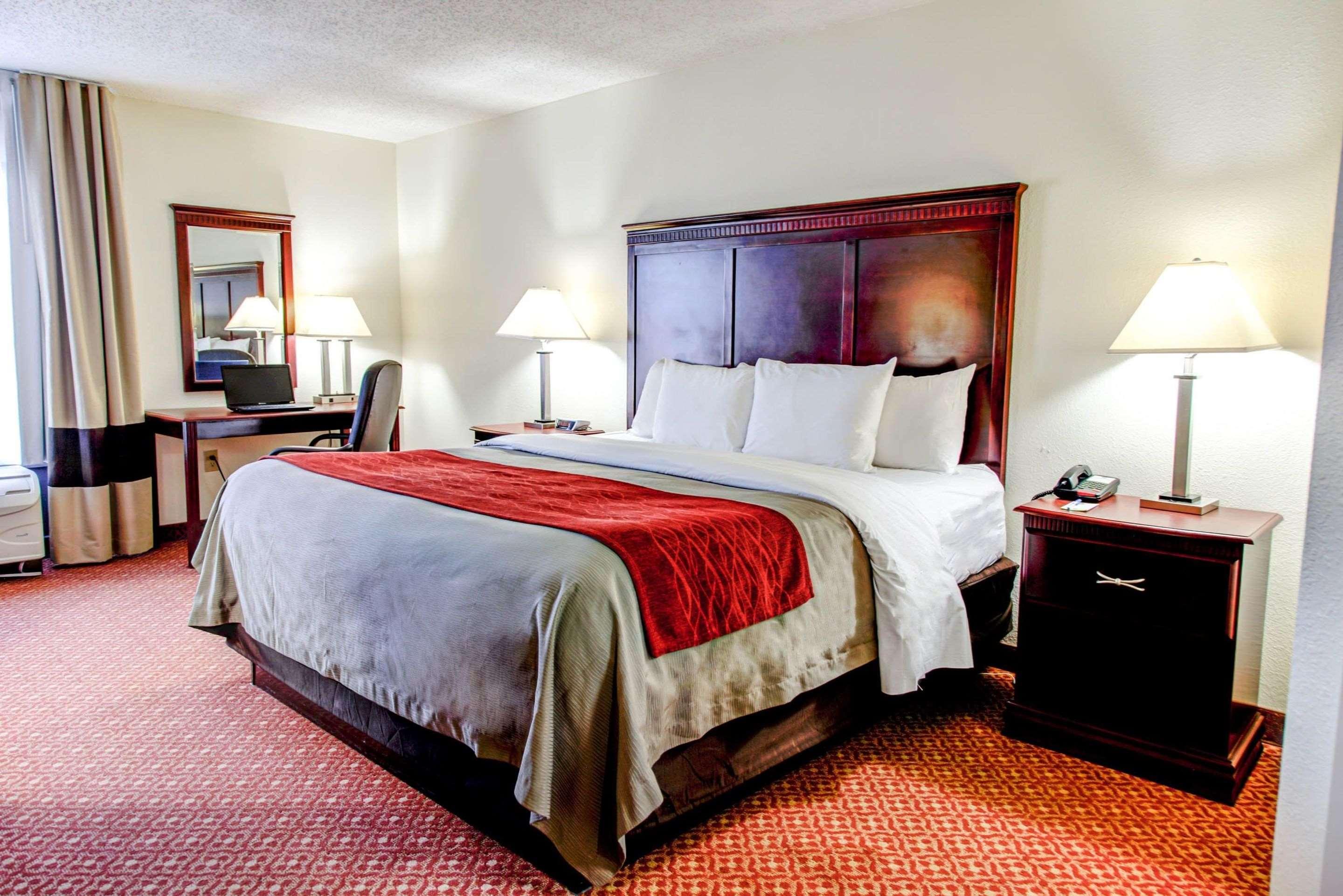 Comfort Inn — photo 5