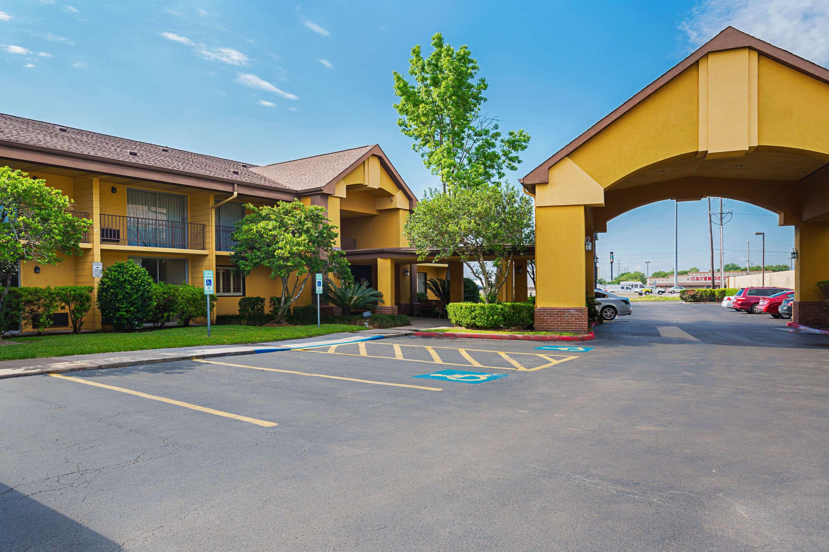 Quality Inn & Suites NRG Park — photo 4